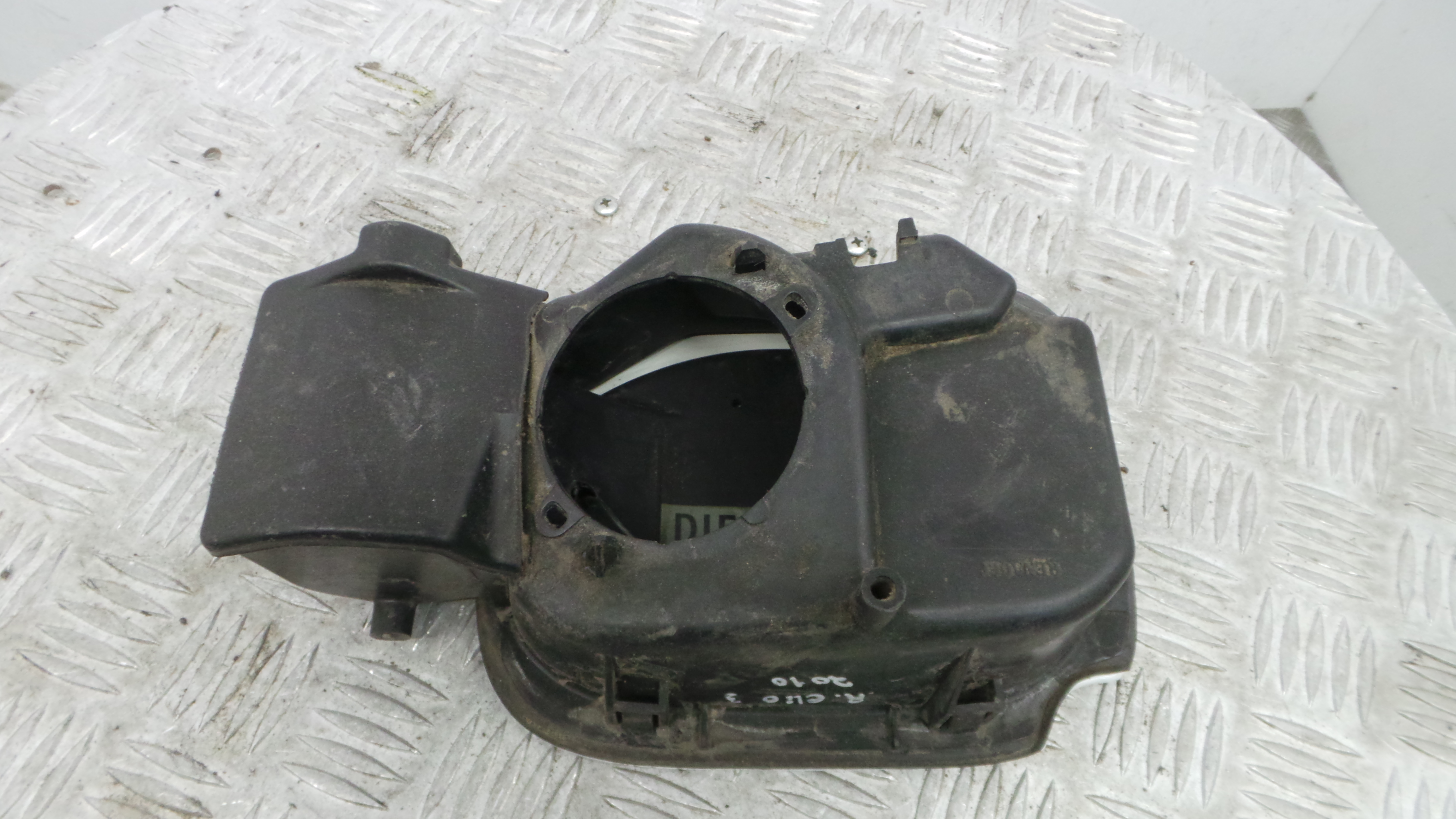 Tampão de Combustivel  8200383466 - RENAULT CLIO III (BR0/1, CR0/1)-38370701