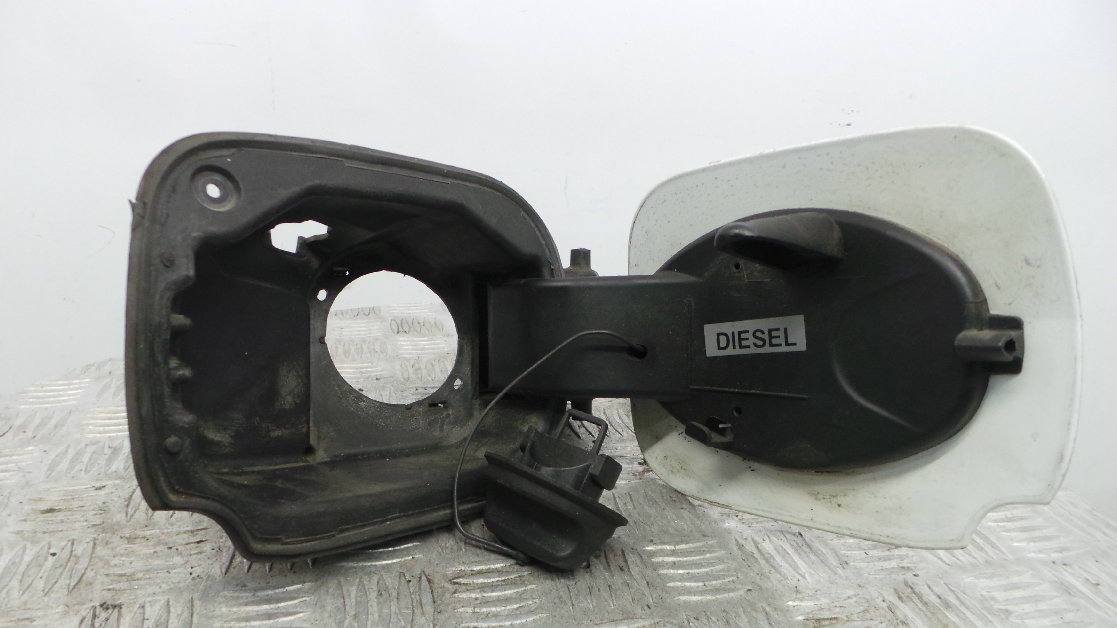 Tampão de Combustivel  8200383466 - RENAULT CLIO III (BR0/1, CR0/1)-38370731