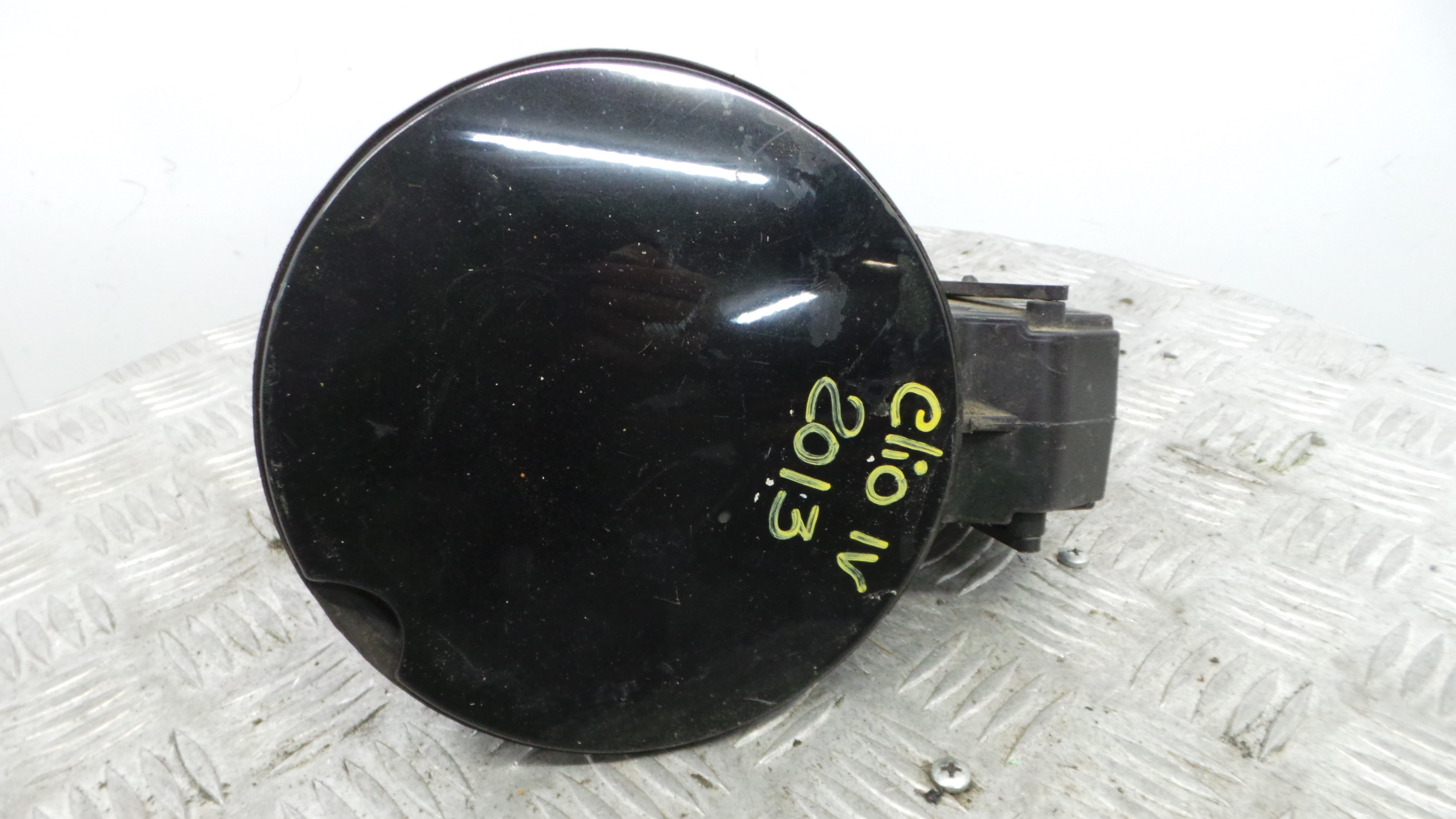 Tampão de Combustivel 781203354R - RENAULT CLIO III (BR0/1, CR0/1)-38370789 Tampão de Combustivel 781203354R - RENAULT CLIO III (BR0/1, CR0/1)-38370789