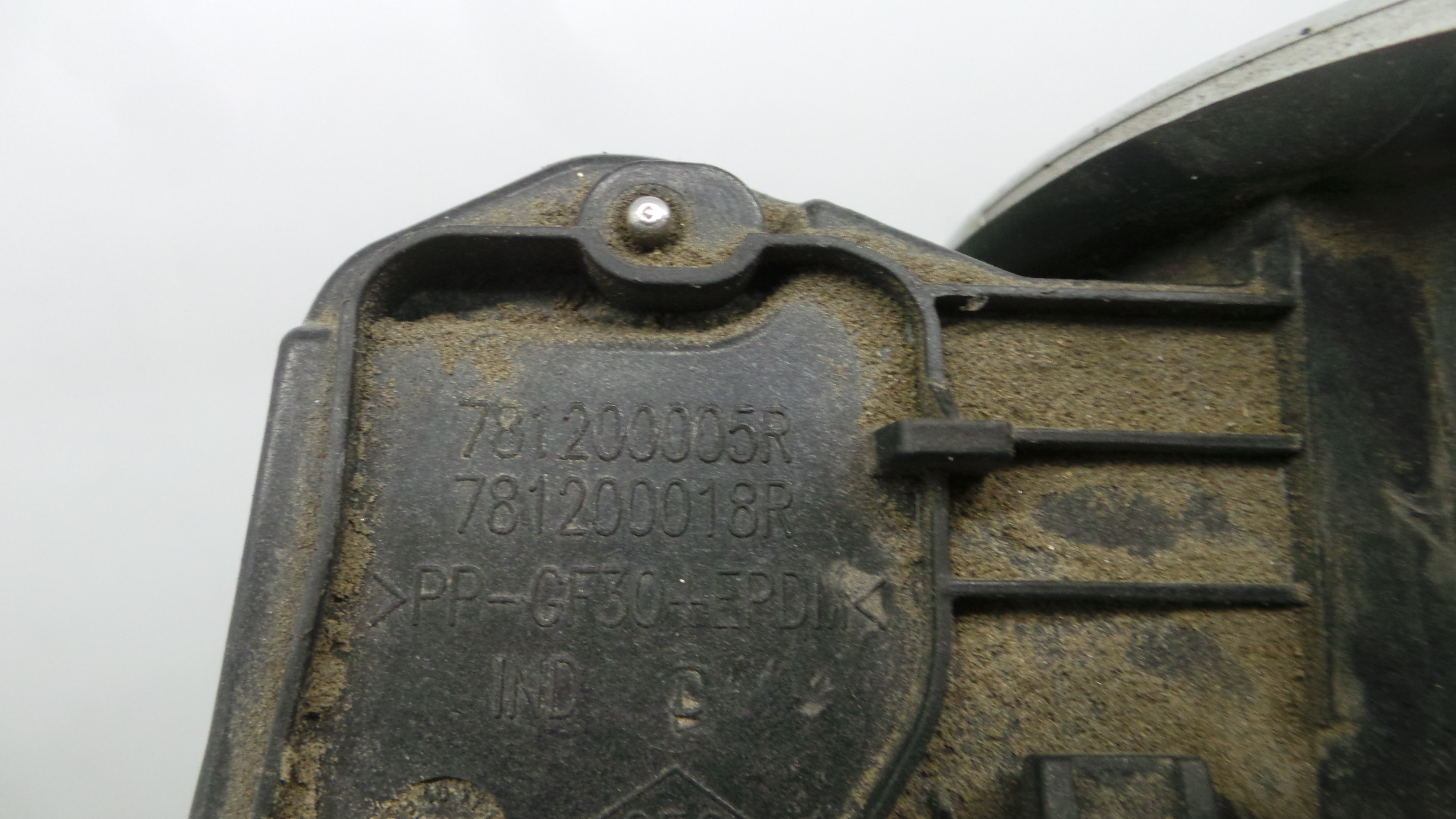 Tampão de Combustivel  781200005R - RENAULT MEGANE III Hatchback (BZ0/1_, B3_)-38370801