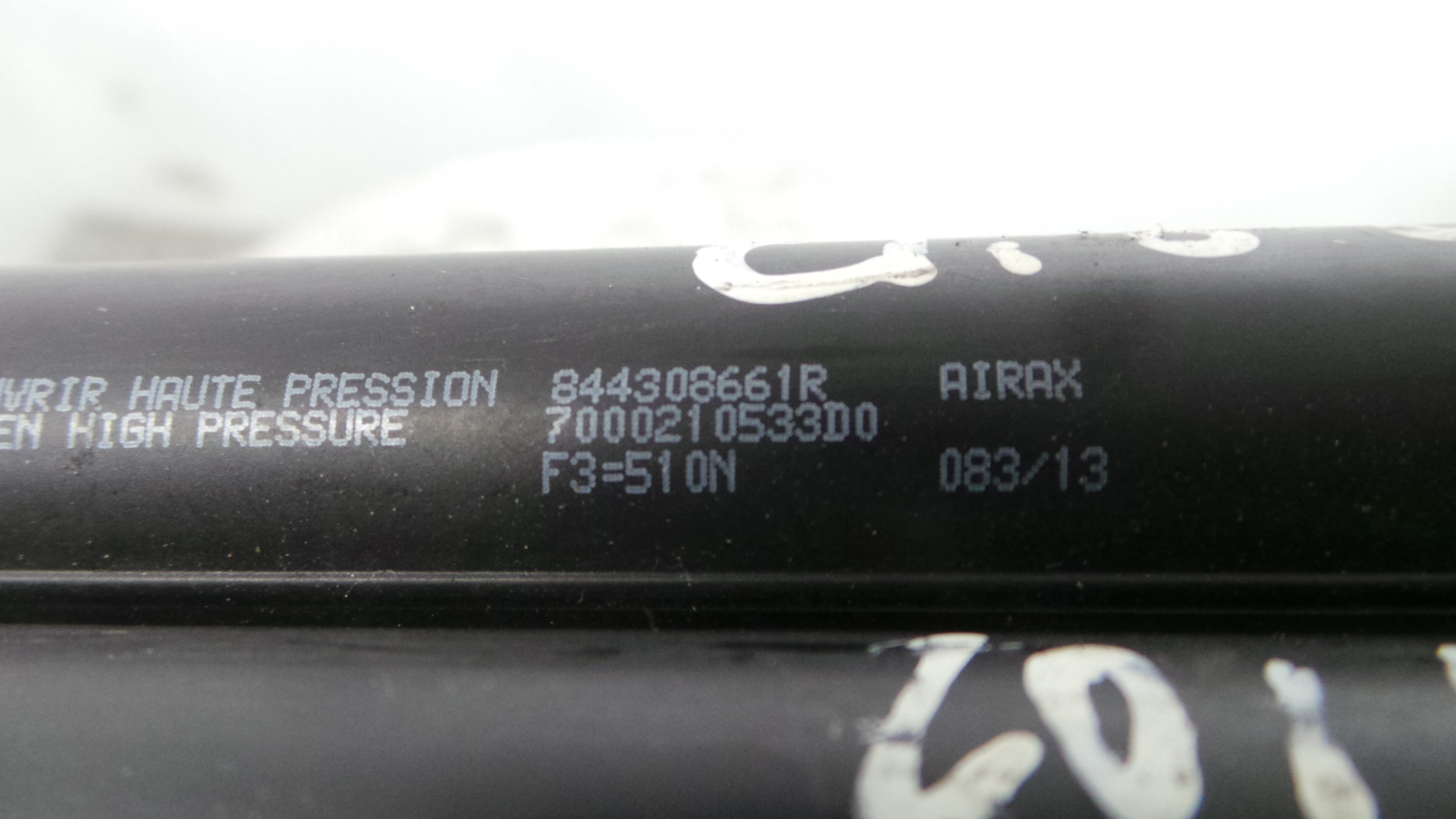 Amortecedor da Mala 844308661R - RENAULT CLIO IV (BH_)-38370848