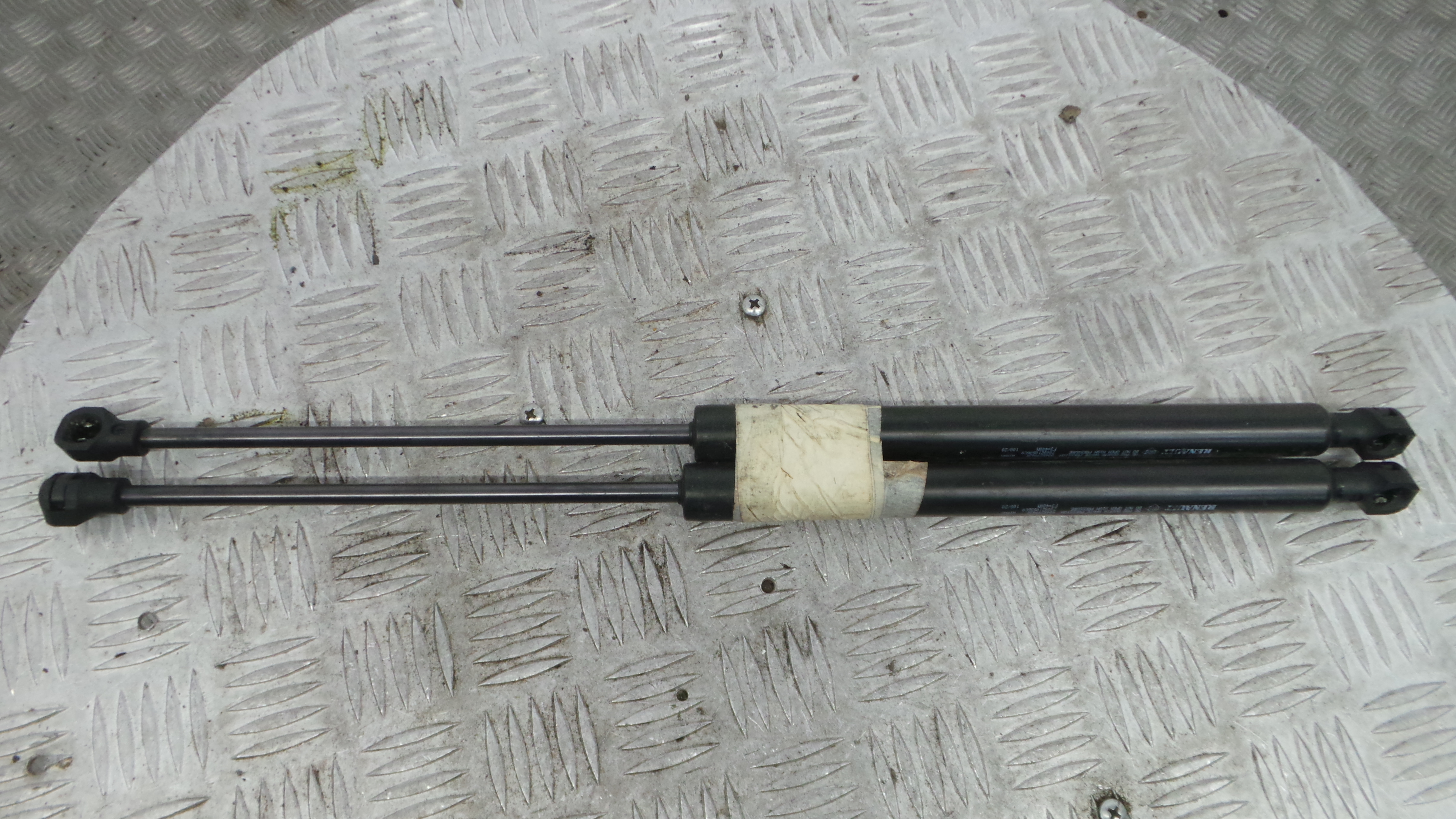 Amortecedor da Mala 904529943R - DACIA SANDERO II-38370851