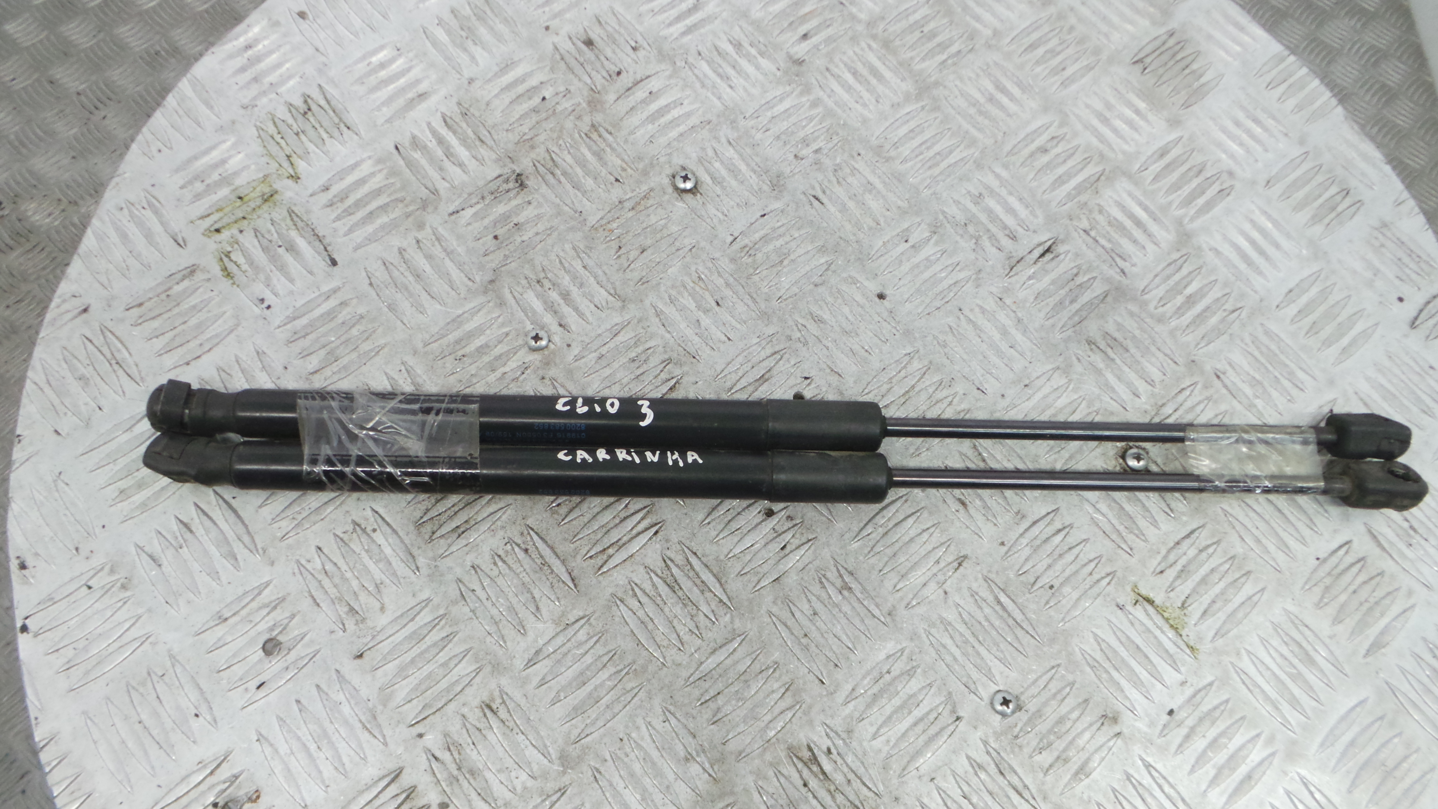 Amortecedor da Mala 8200583852 - RENAULT CLIO III Grandtour (KR0/1_), CLIO III Sportour (KR0/1_)-38370889