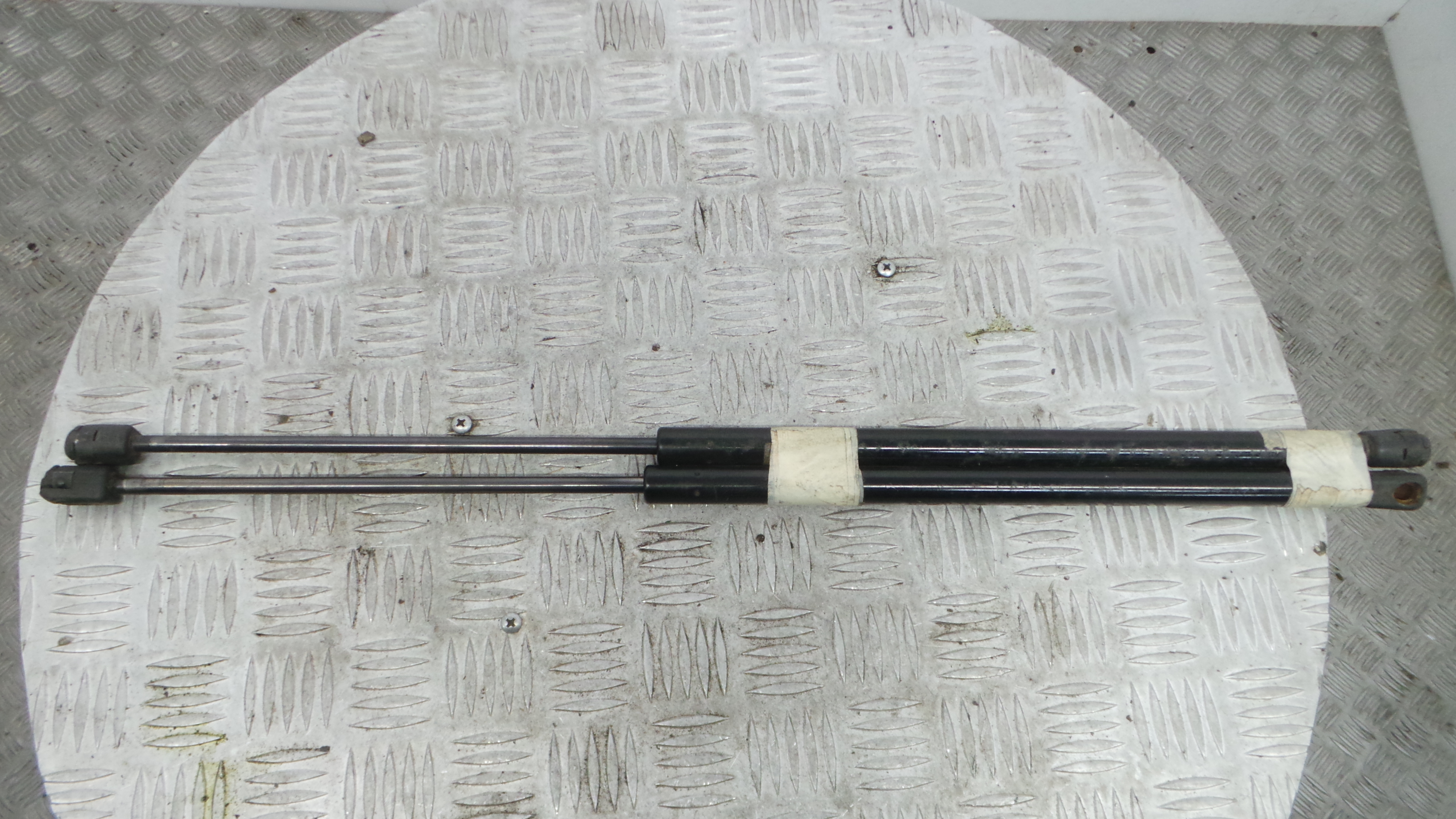 Amortecedor da Mala 601123680 - RENAULT MEGANE Scénic (JA0/1_)-38370907