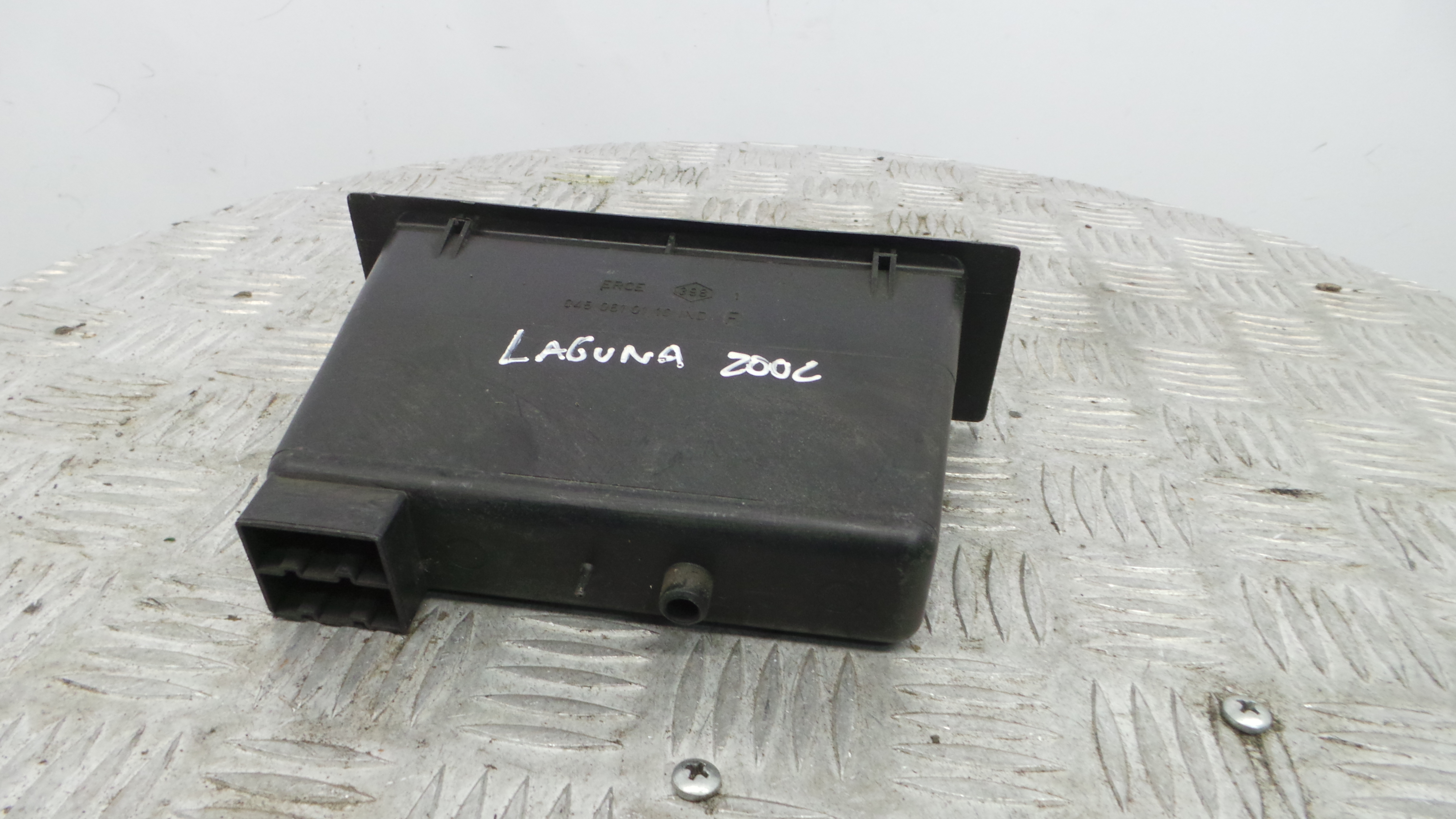 Porta Luvas  8200127433 - RENAULT LAGUNA II (BG0/1_)-38370935
