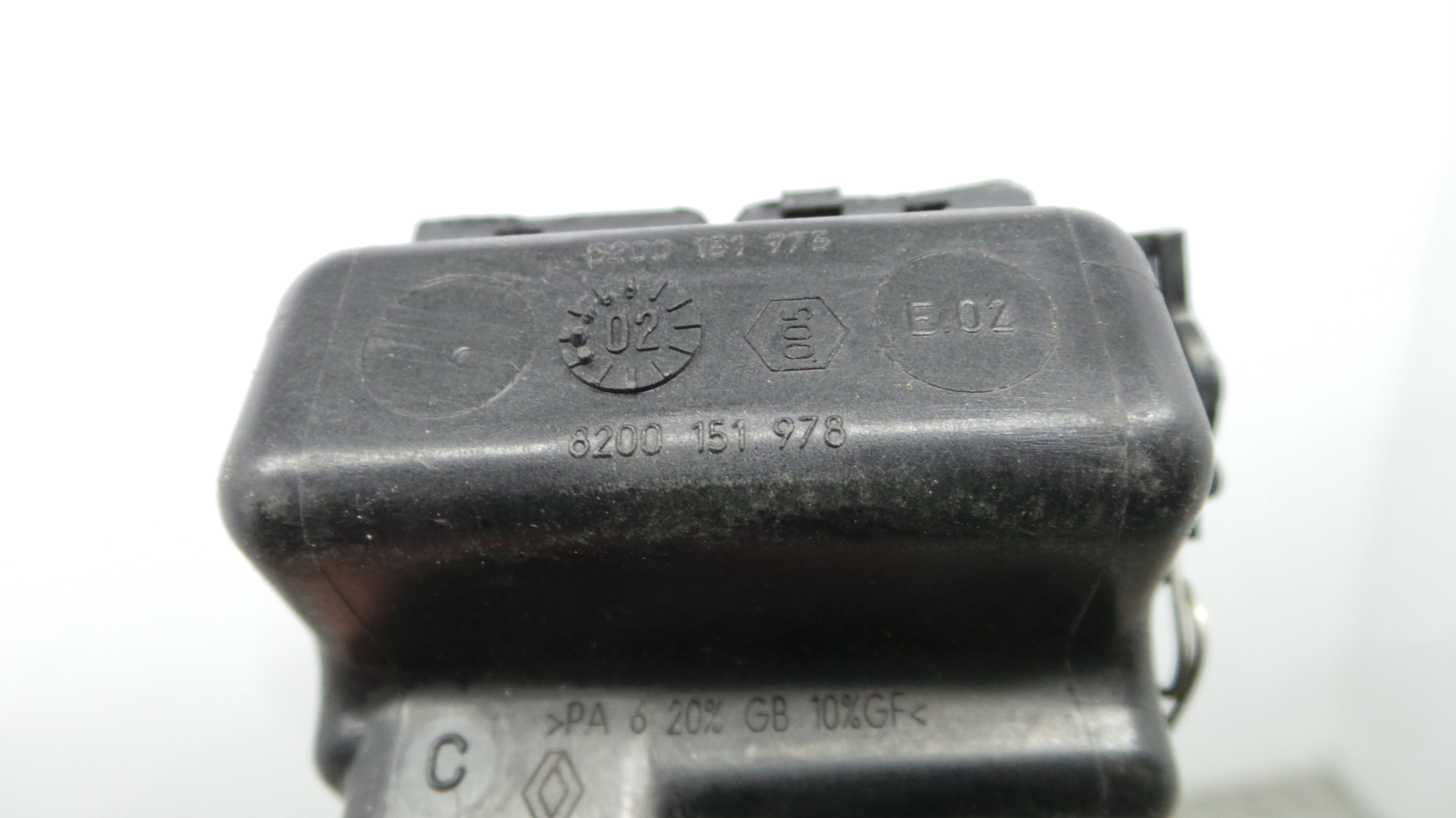 Cinzeiro 8200151978 - RENAULT CLIO II (BB_, CB_), CLIO Mk II (BB_, CB_)-38370945