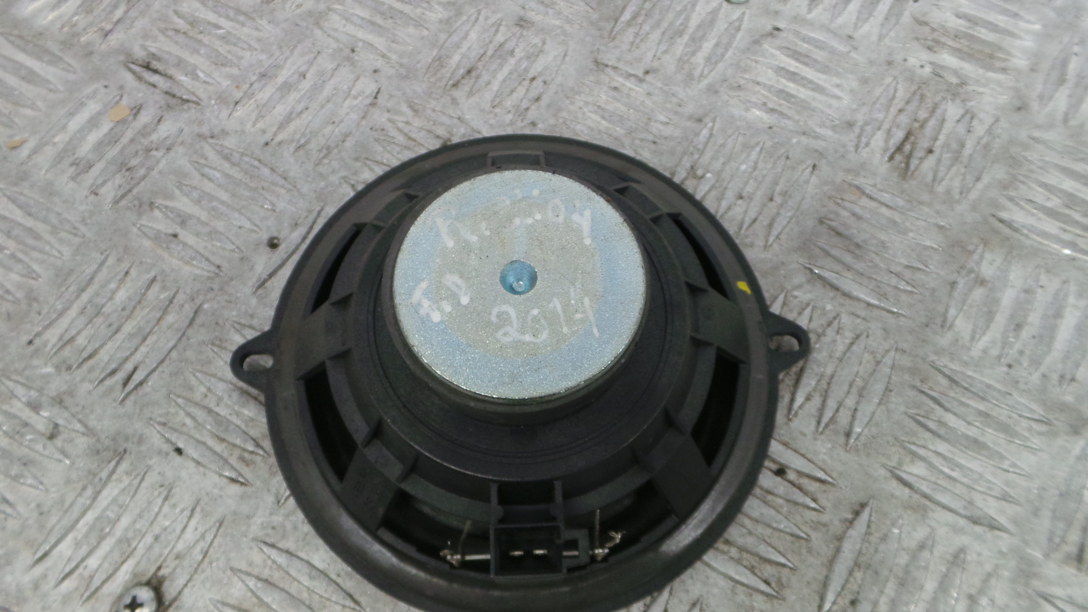 Colunas de Som   - RENAULT CLIO IV (BH_)-38375774