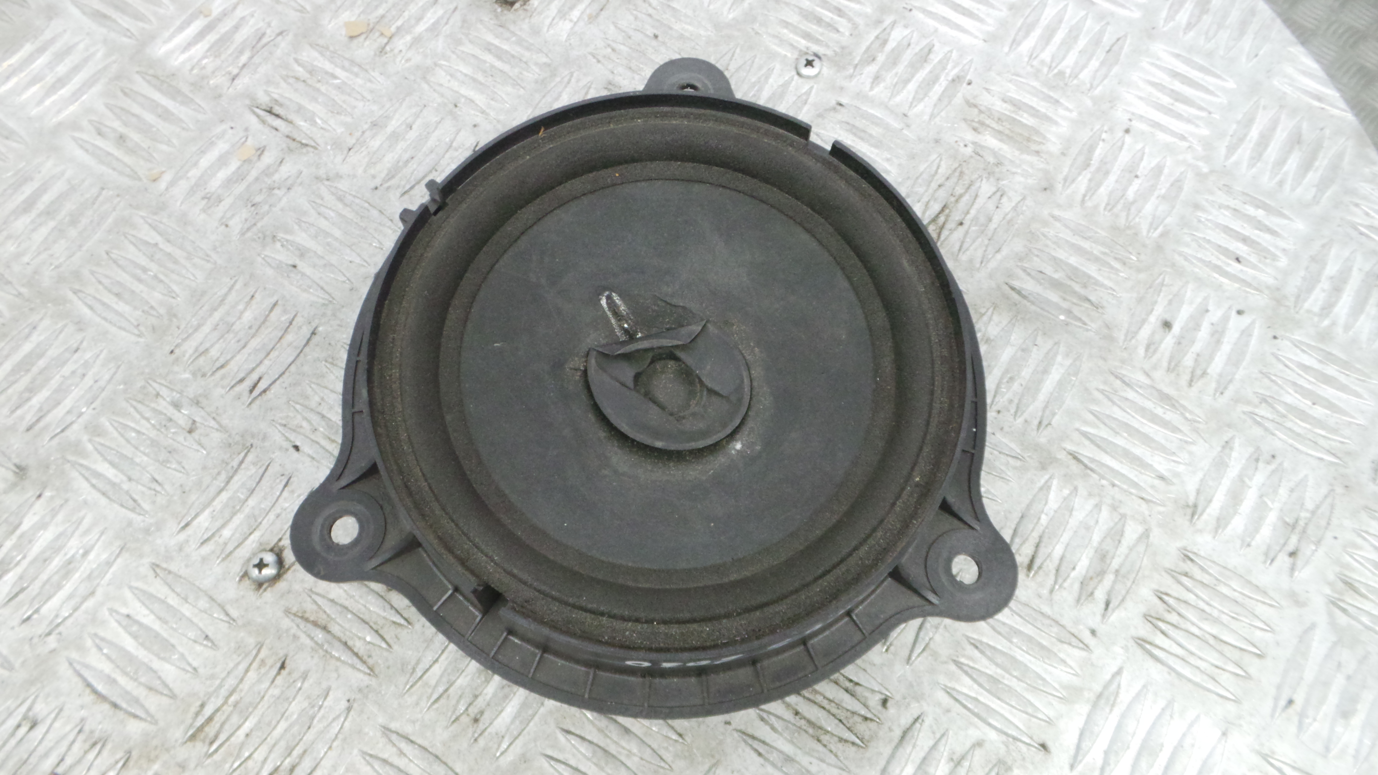 Colunas de Som  28156BR00A - RENAULT CLIO V (B7_)-38375786