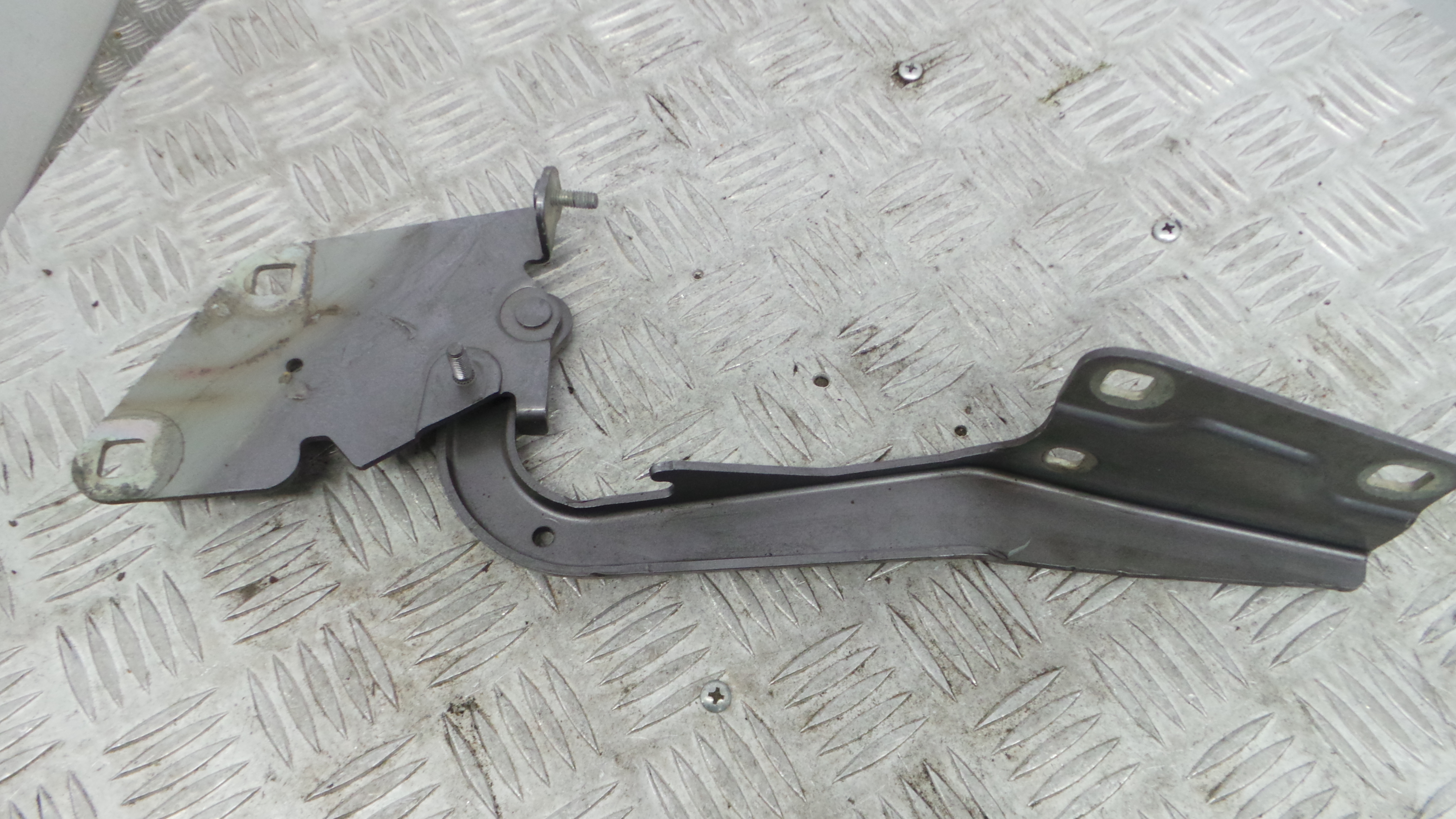 Dobradiças 654010003R - RENAULT MEGANE III Hatchback (BZ0/1_, B3_)-38375827