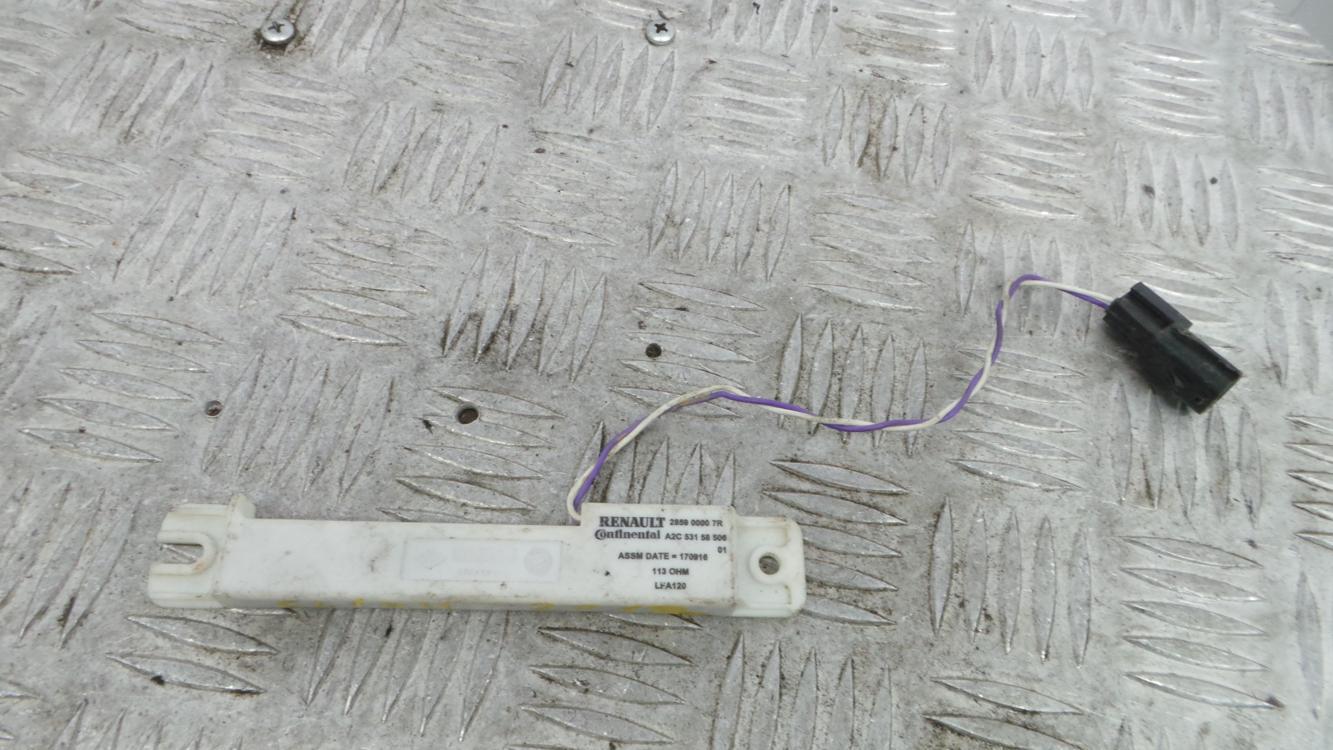 Antena 285900007R - RENAULT CLIO IV (BH_)-38376004 Antena 285900007R - RENAULT CLIO IV (BH_)-38376004