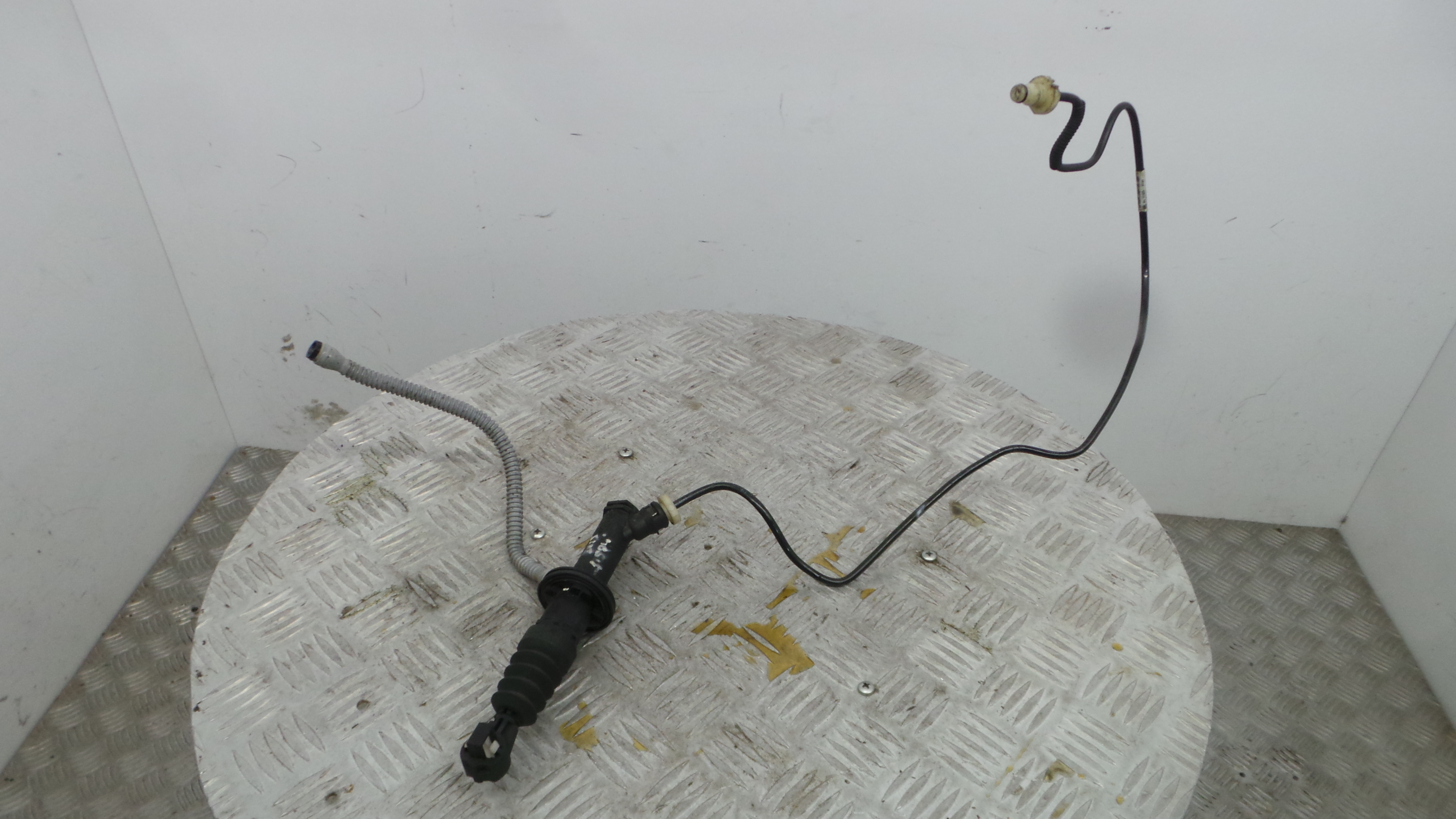 Bomba Principal da Embraiagem  306100542R - RENAULT CLIO IV (BH_)-38395022