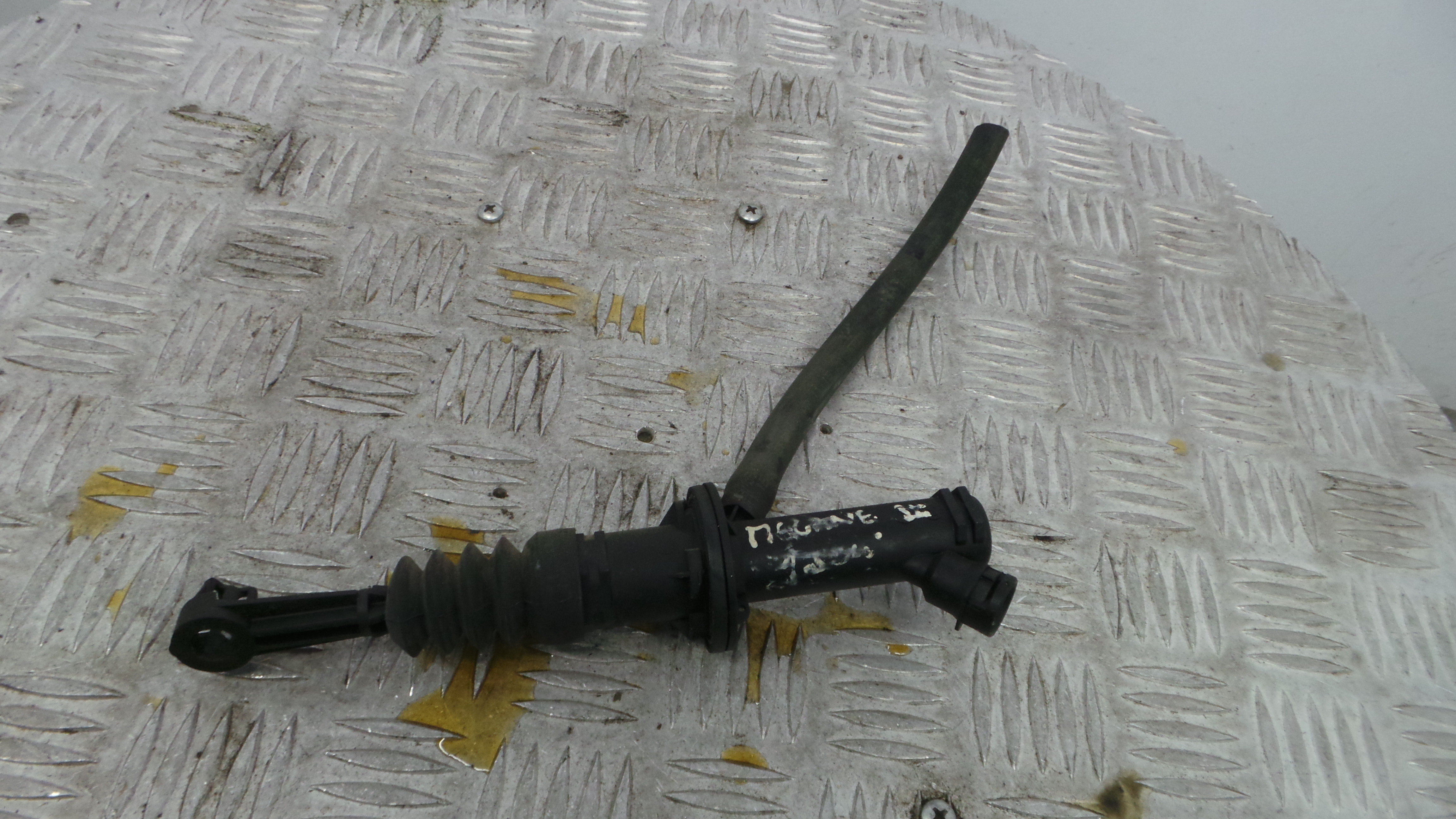 Bomba Principal da Embraiagem   - RENAULT MEGANE II (BM0/1_, CM0/1_)-38395037