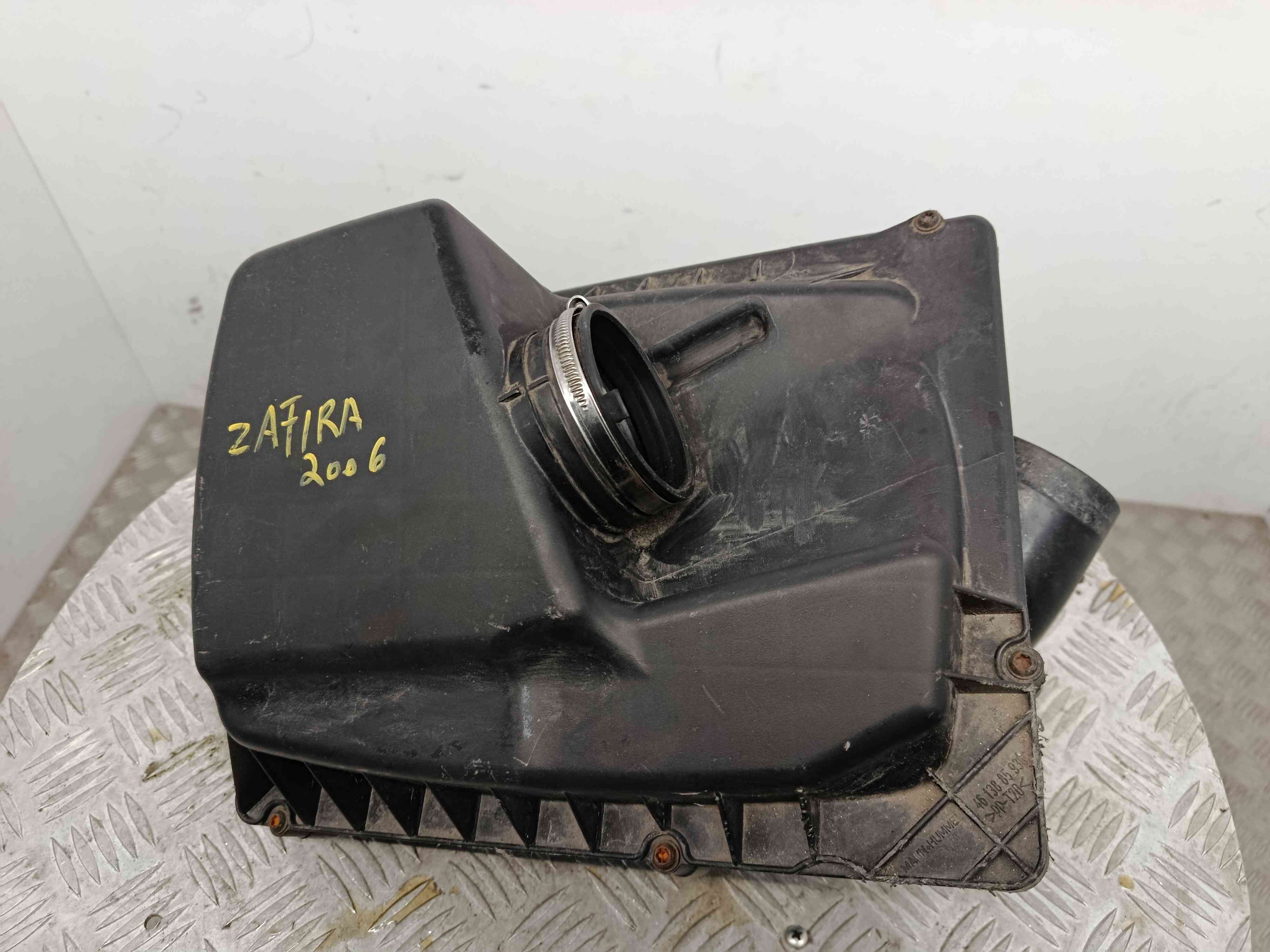 Caixa Filtro de Ar  46 138 85 936 - OPEL ZAFIRA / ZAFIRA FAMILY B (A05)-38400880