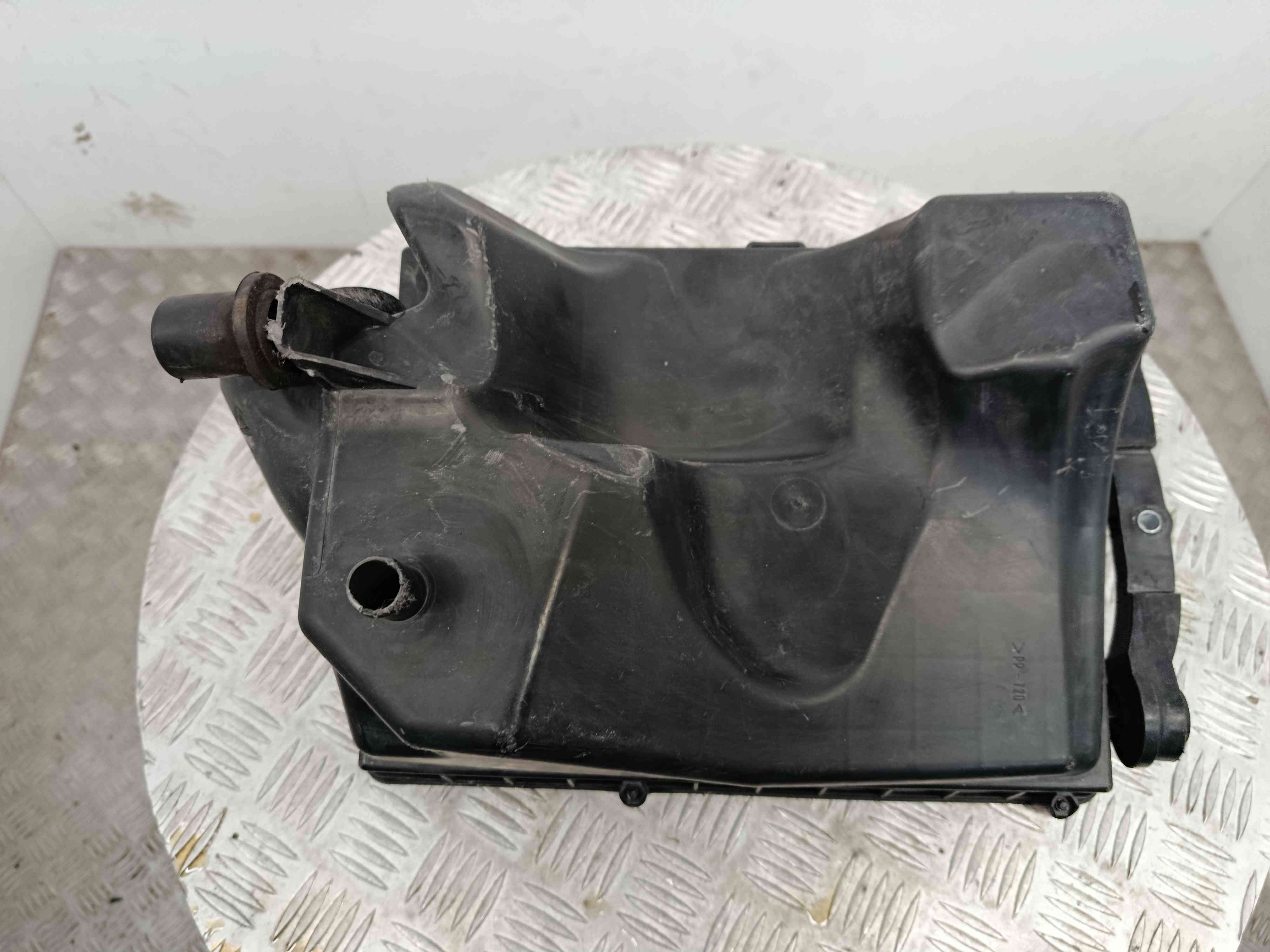 Caixa Filtro de Ar  46 138 85 936 - OPEL ZAFIRA / ZAFIRA FAMILY B (A05)-38400880