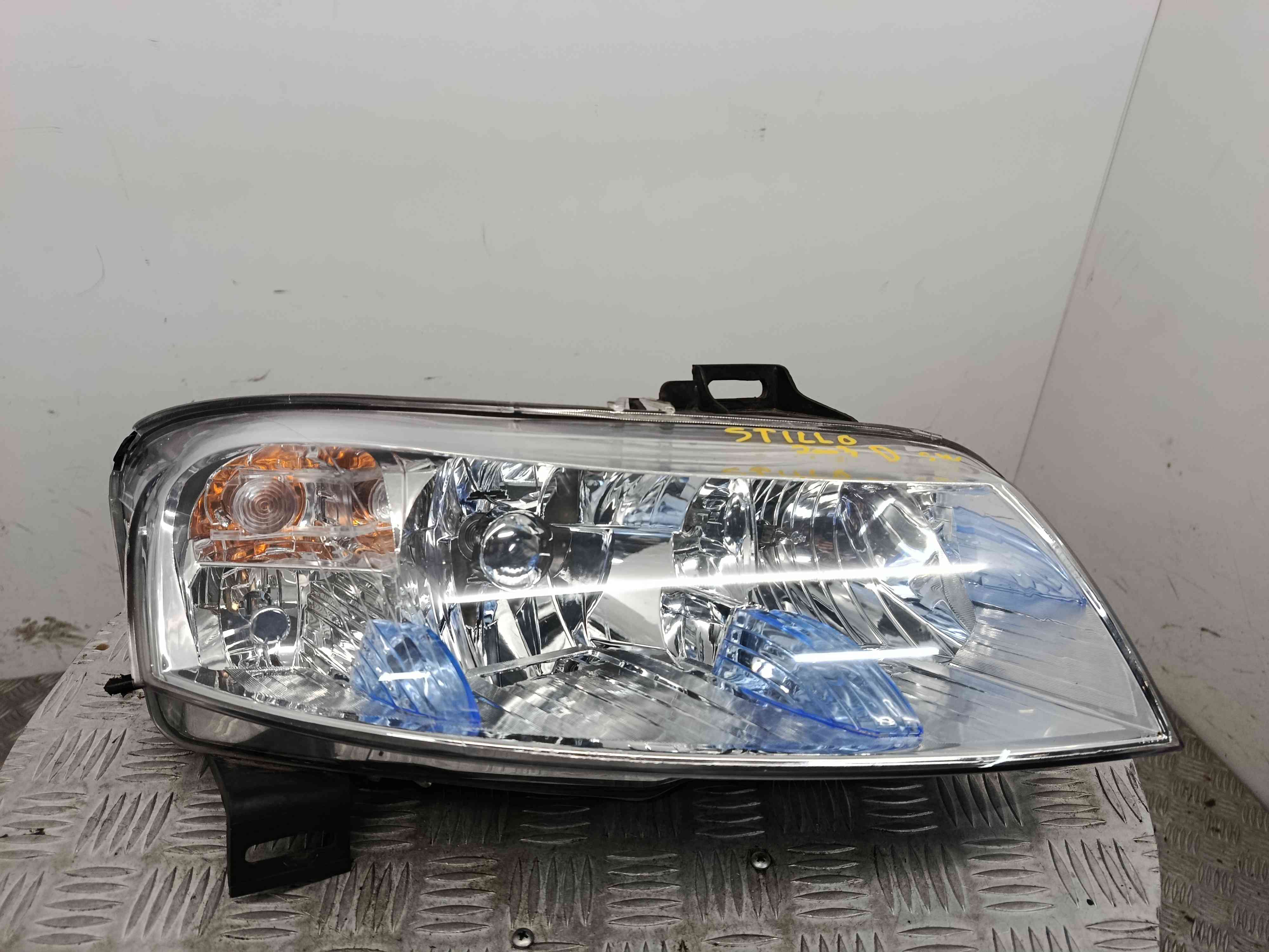 Ótica Dto 6611133R - FIAT STILO Multi Wagon (192_)-38407248 Ótica Dto 6611133R - FIAT STILO Multi Wagon (192_)-38407248