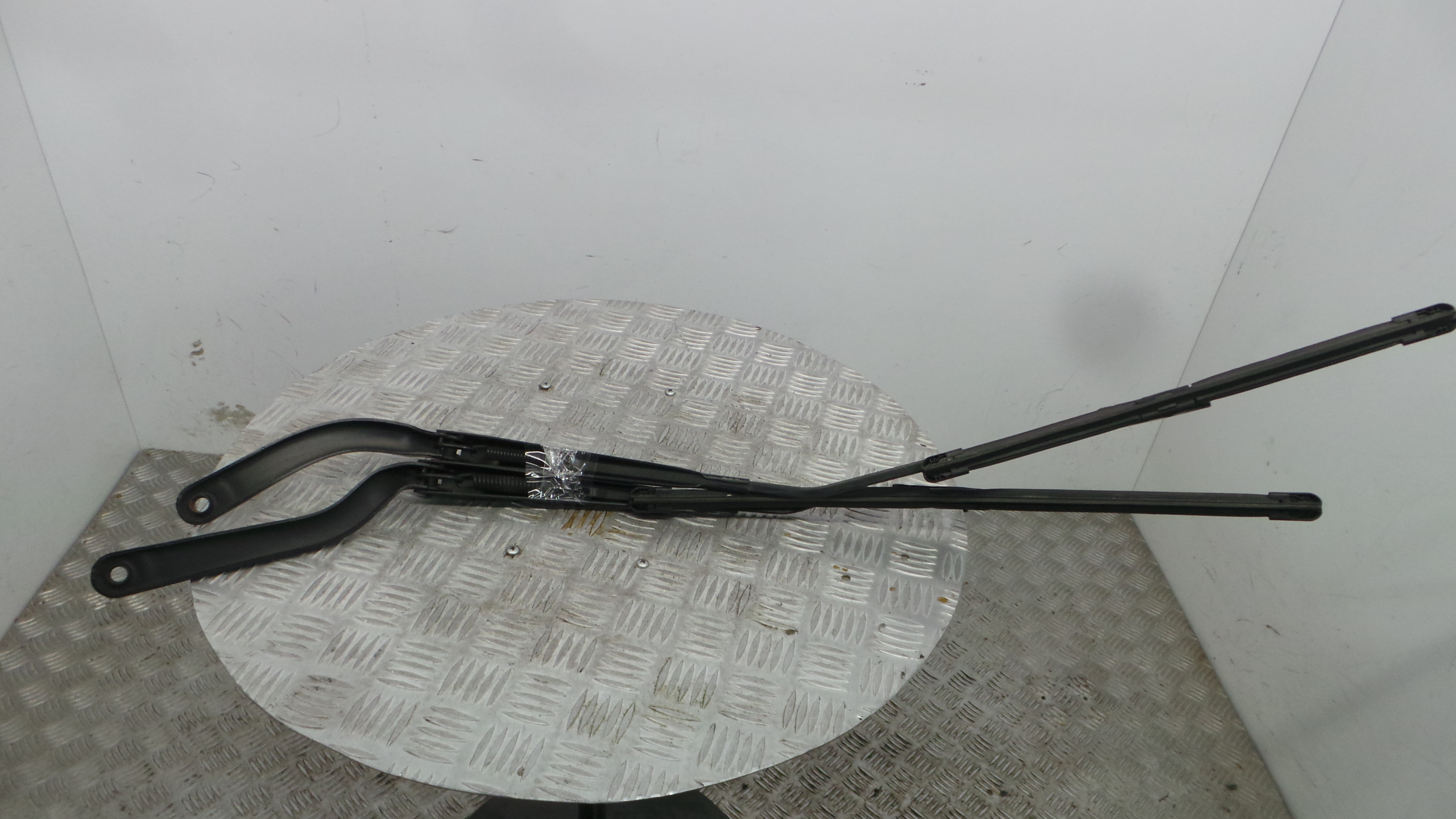 Braço Do Limpa-vidros 288866123R - RENAULT TWINGO III (BCM_, BCA_)-38414085