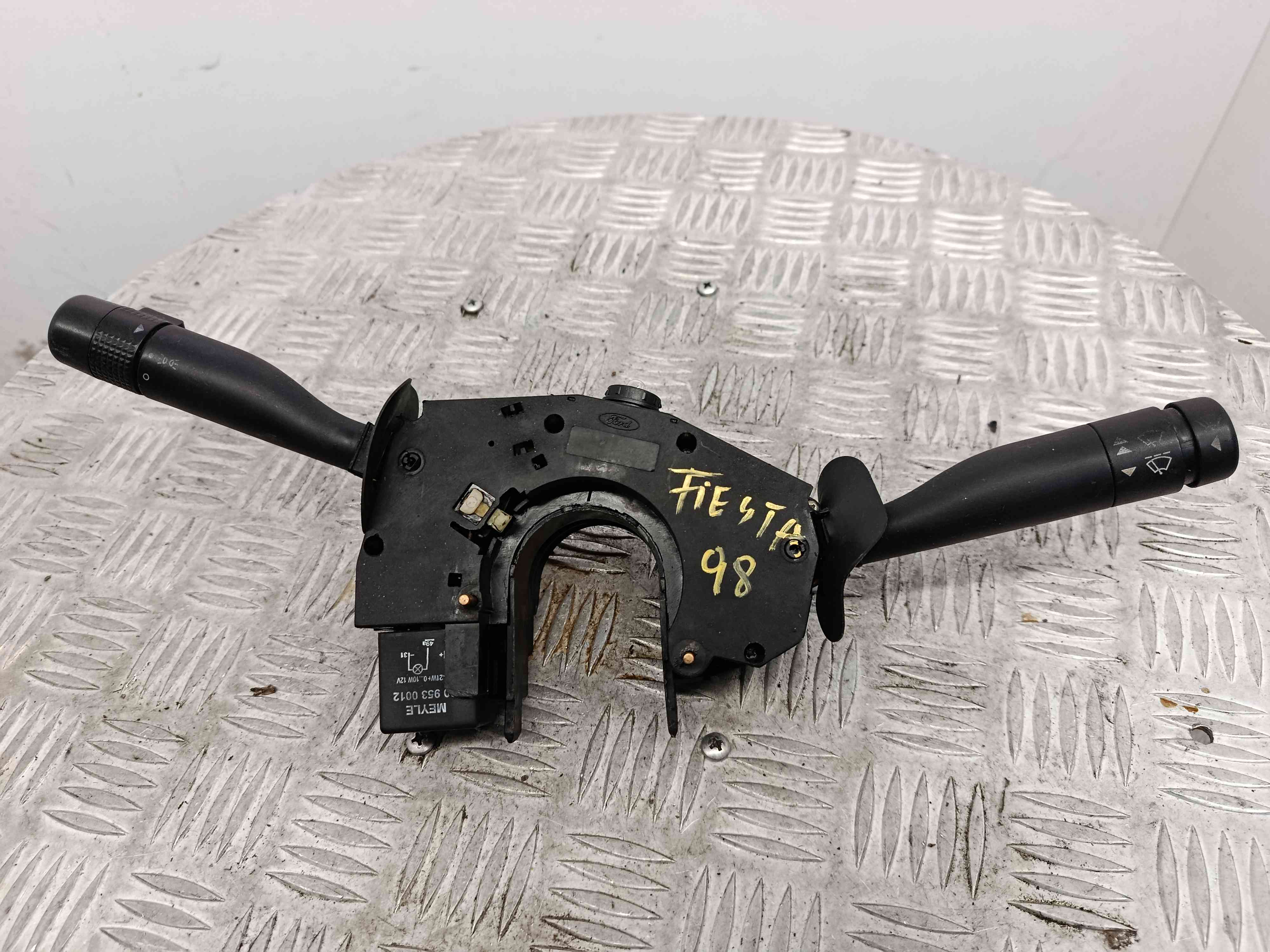 Manete / Comando dos Piscas 1021784 - FORD FIESTA IV (JA_, JB_), FIESTA Mk IV (JA_, JB_)-38445122