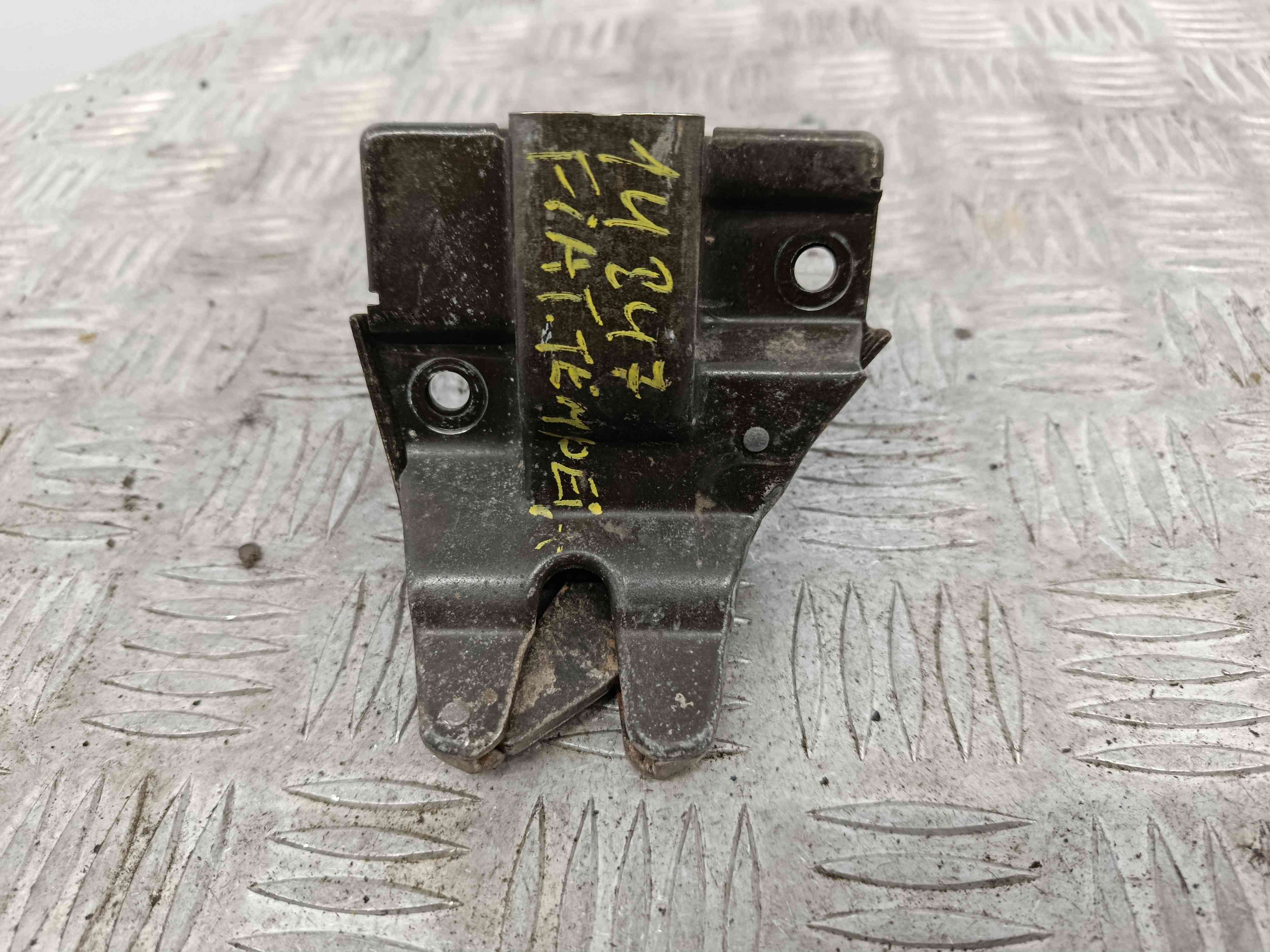 Fecho Mala   - FIAT TEMPRA (159_)-38463660