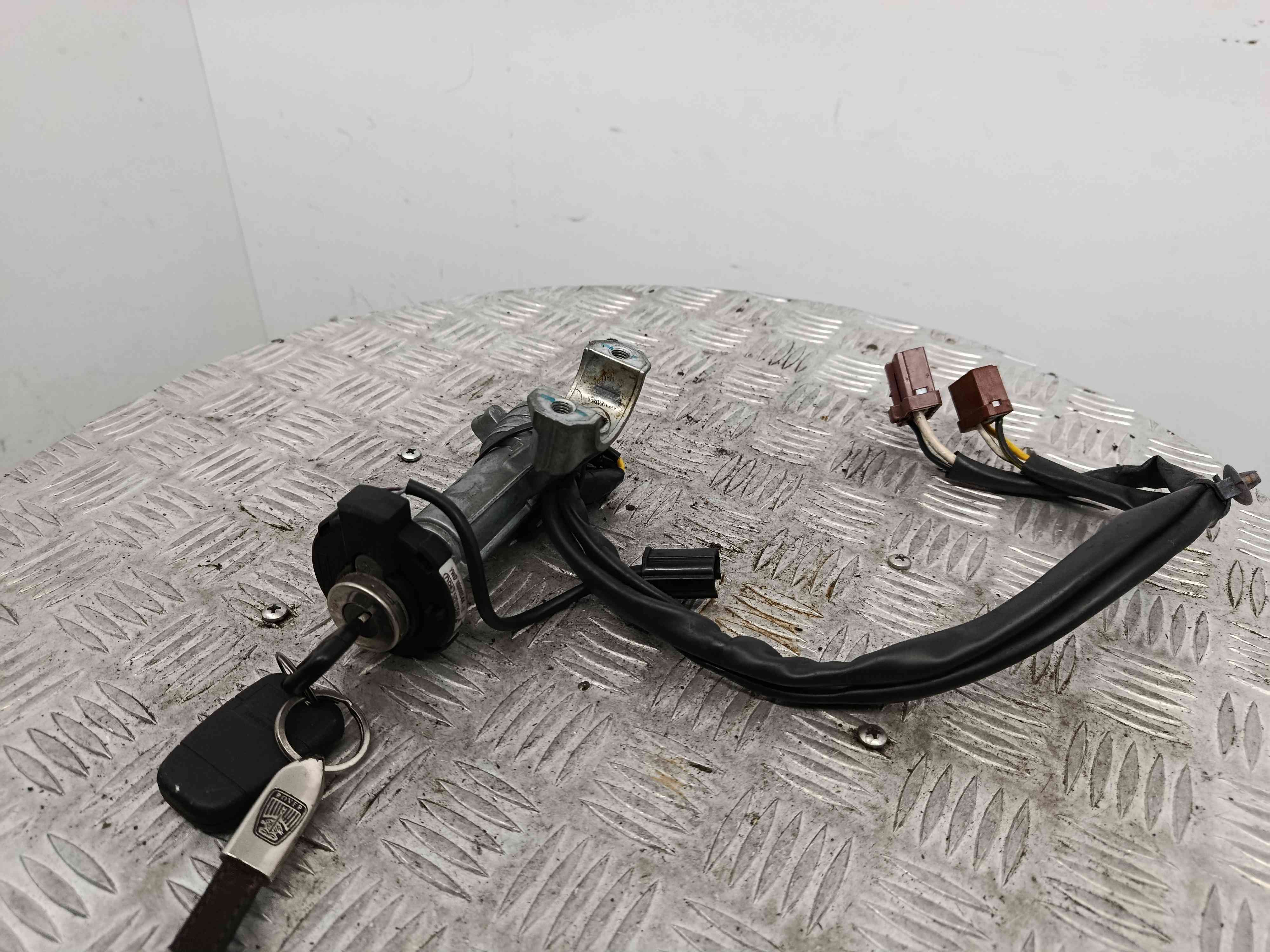 Canhão de ignição C57901 - ROVER 45 I três volumes (RT)-38463816 Canhão de ignição C57901 - ROVER 45 I três volumes (RT)-38463816