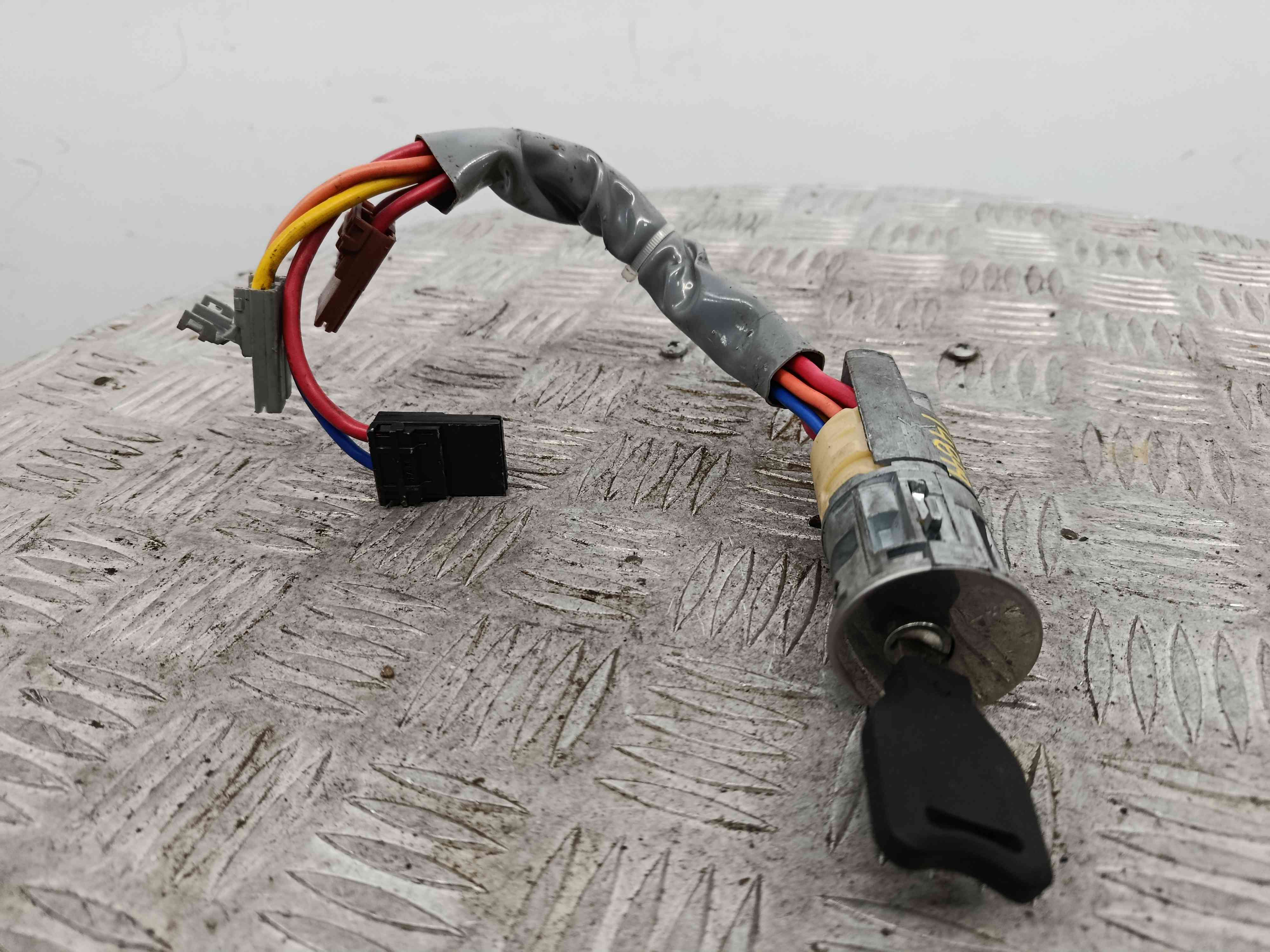 Canhão de ignição  - PEUGEOT 106 I (1A, 1C)-38464130