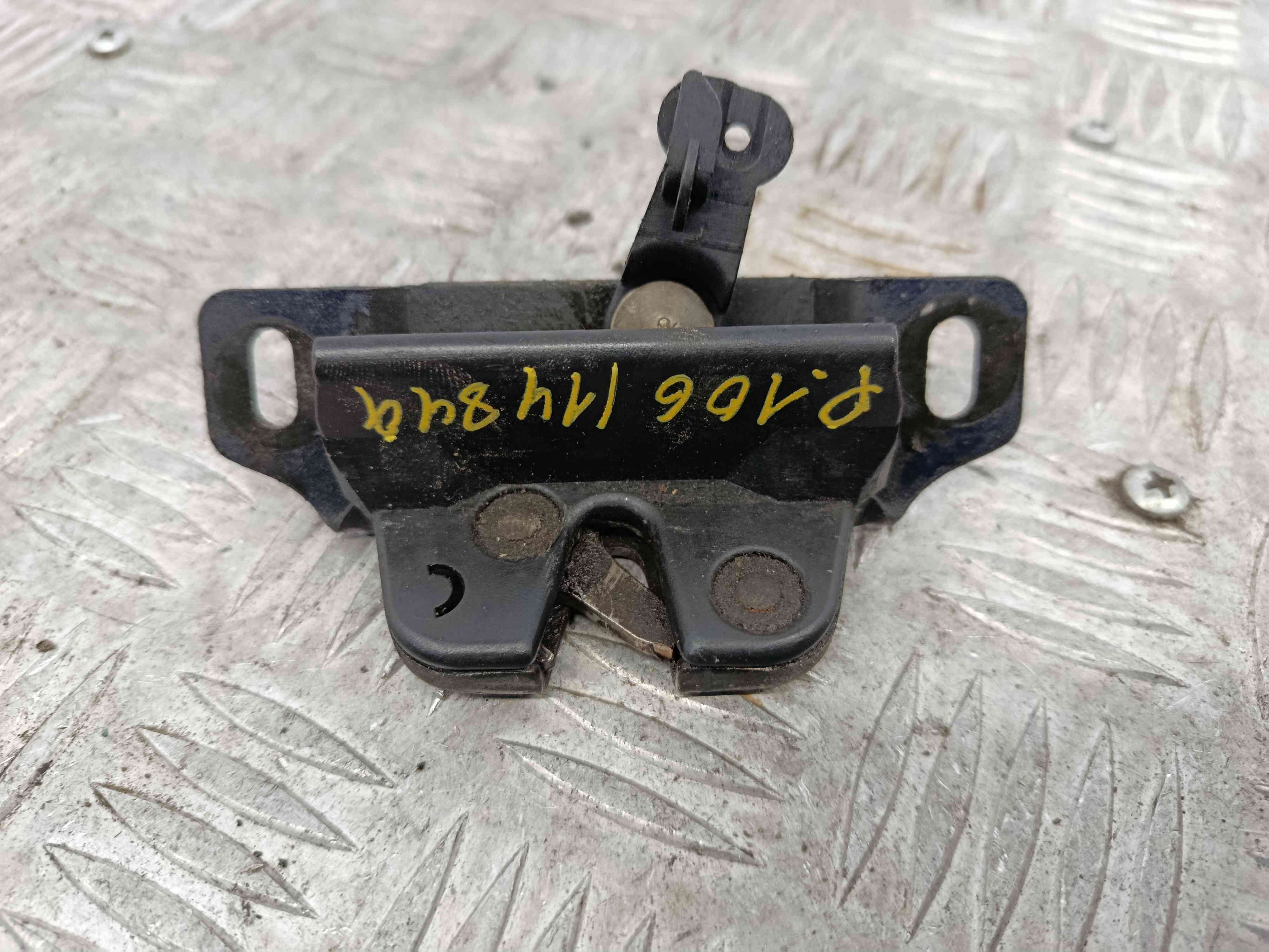 Fecho Mala  871945 - PEUGEOT 106 I (1A, 1C)-38464138