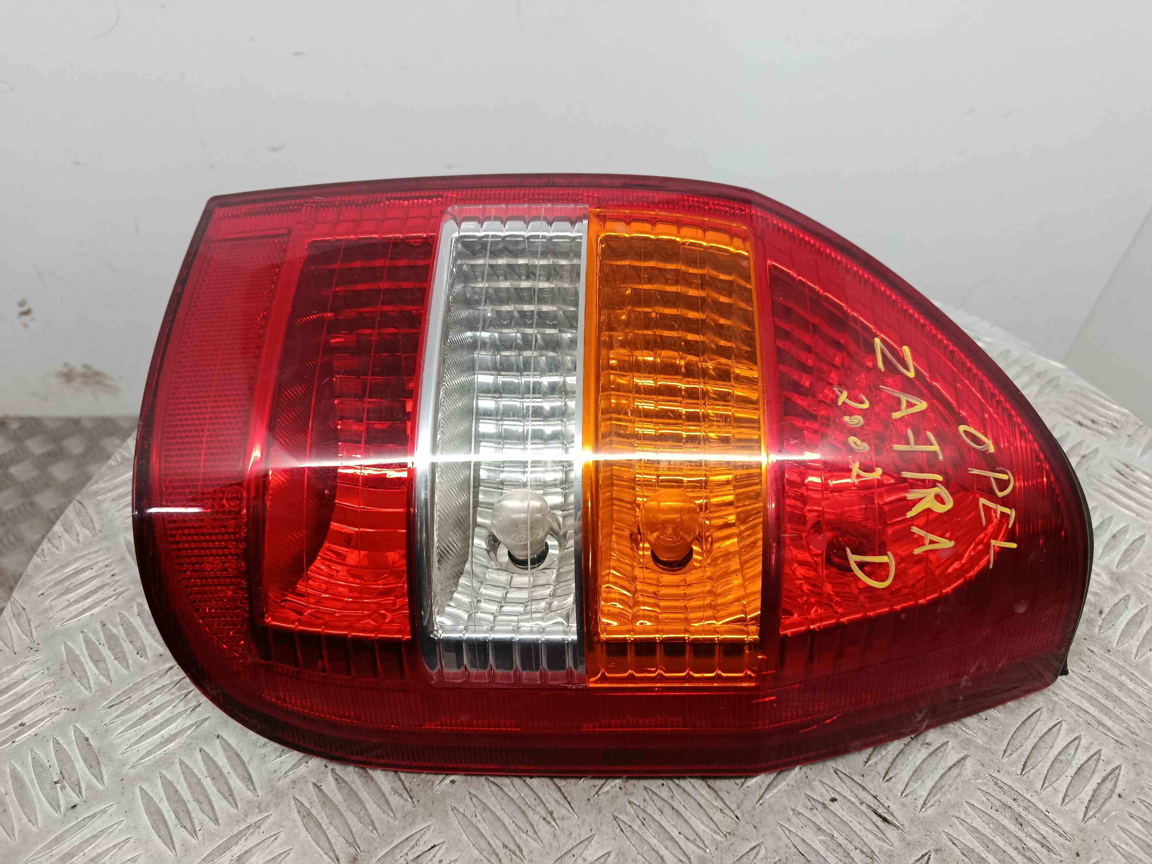 Farolim Stop Dto 9117446 - OPEL ZAFIRA A Veículo multiuso (T98)-38464382