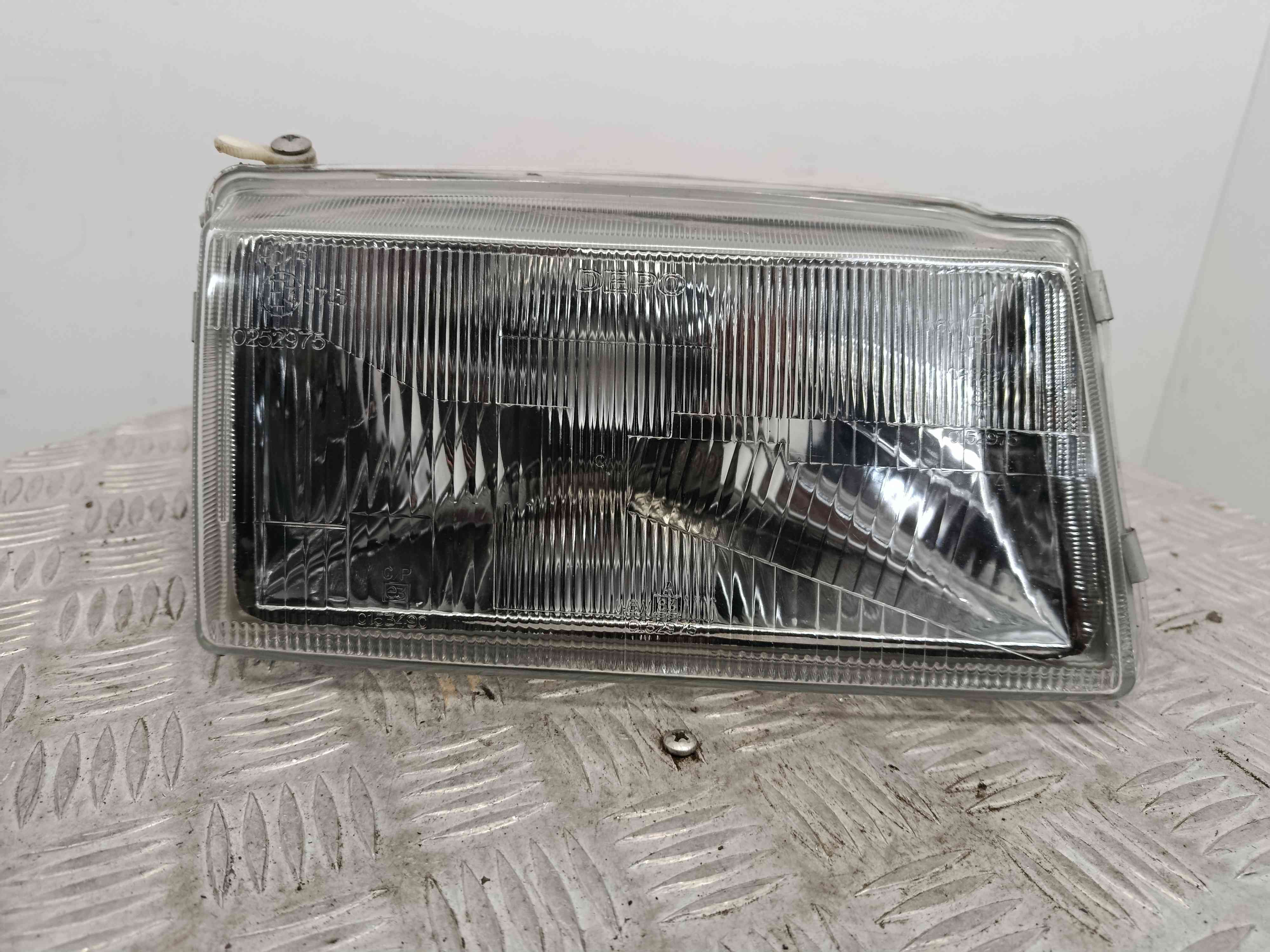 Ótica Dto 086611106 - FIAT UNO (146_, 158_)-38464567 Ótica Dto 086611106 - FIAT UNO (146_, 158_)-38464567