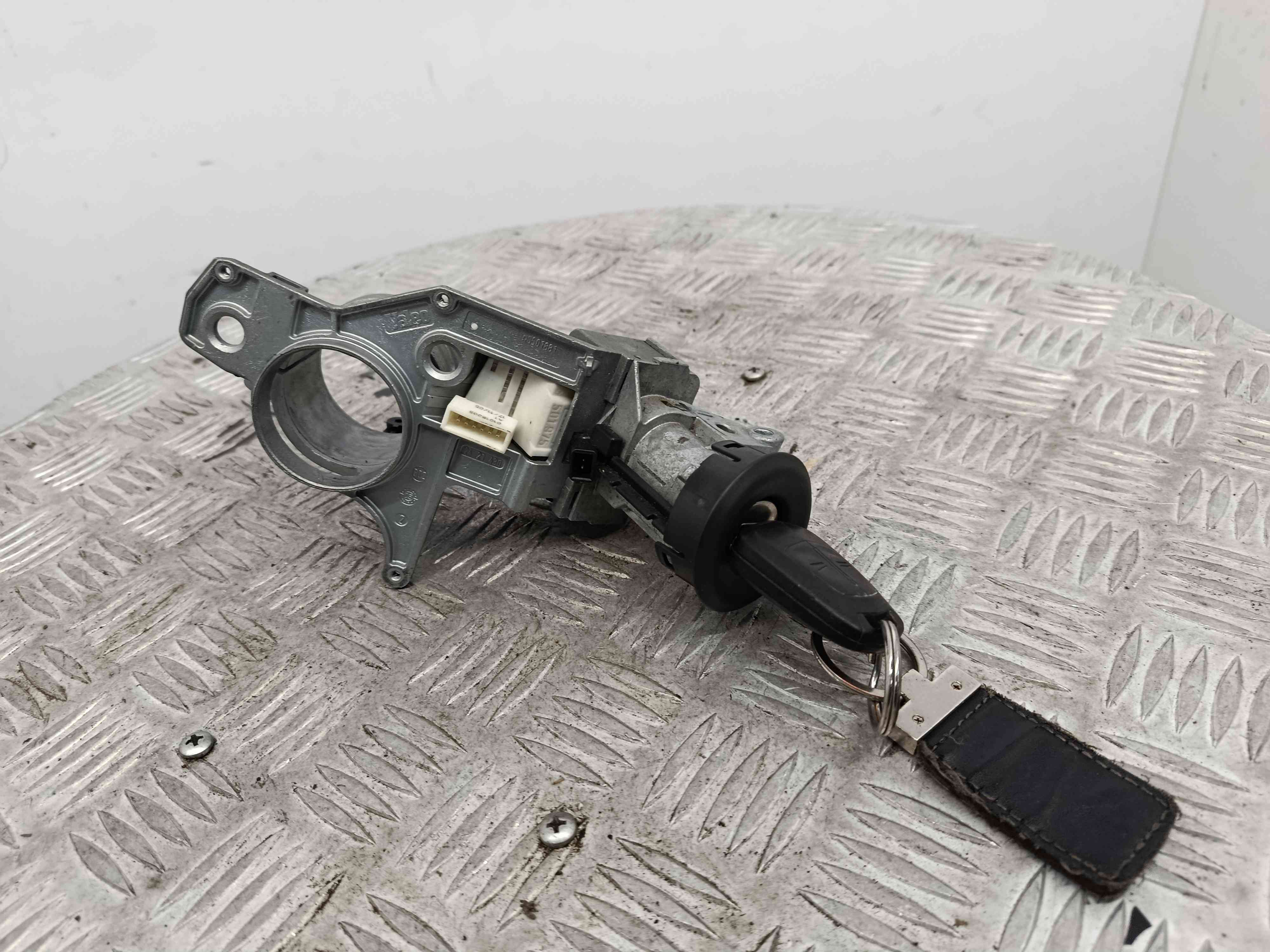 Canhão de ignição N0501882 - OPEL ZAFIRA B Caixa/monovolume (A05)-38465026