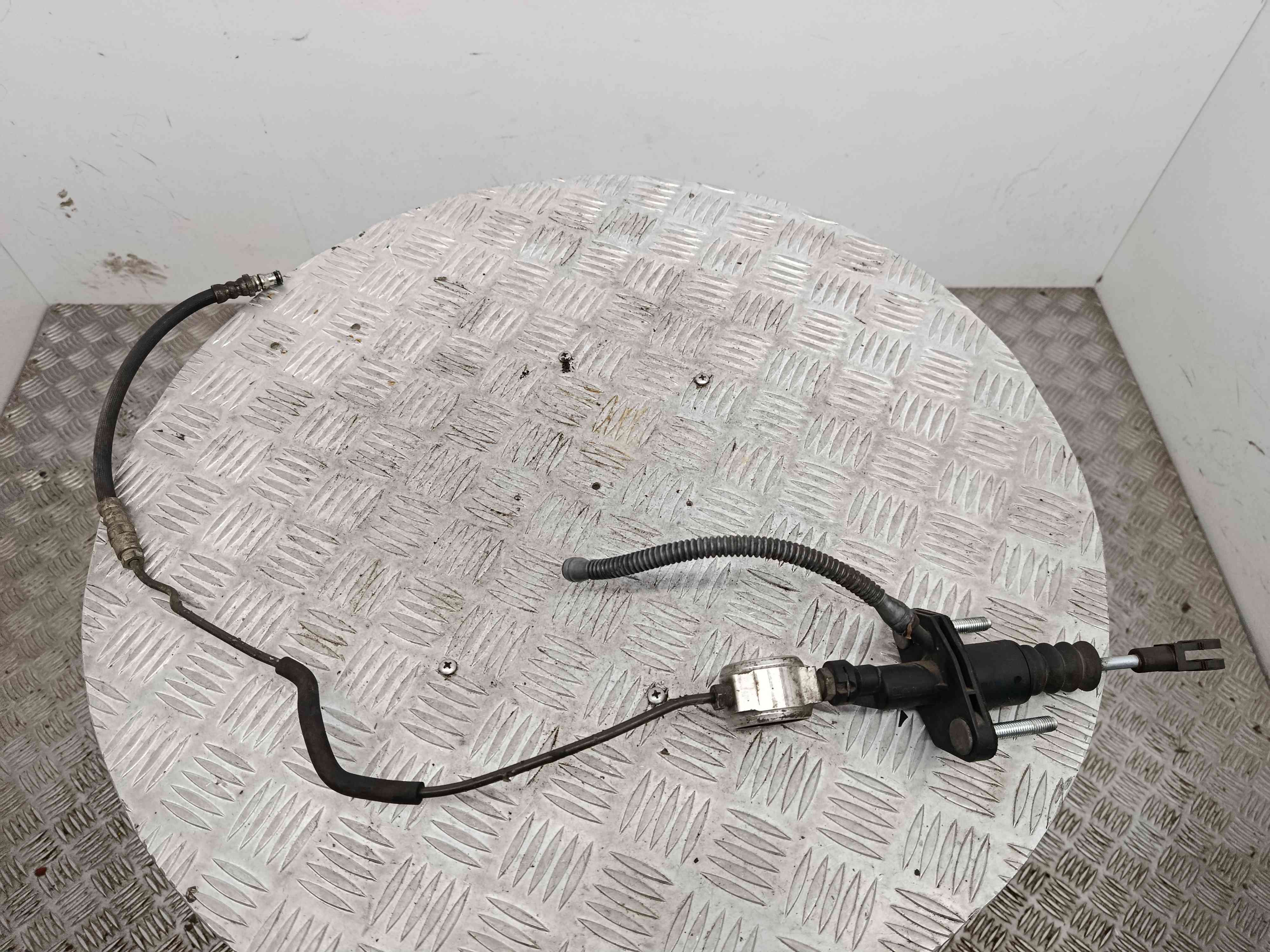 Cilindro Receptor De Embraiagem 90581565 - OPEL ZAFIRA B Caixa/monovolume (A05)-38465054