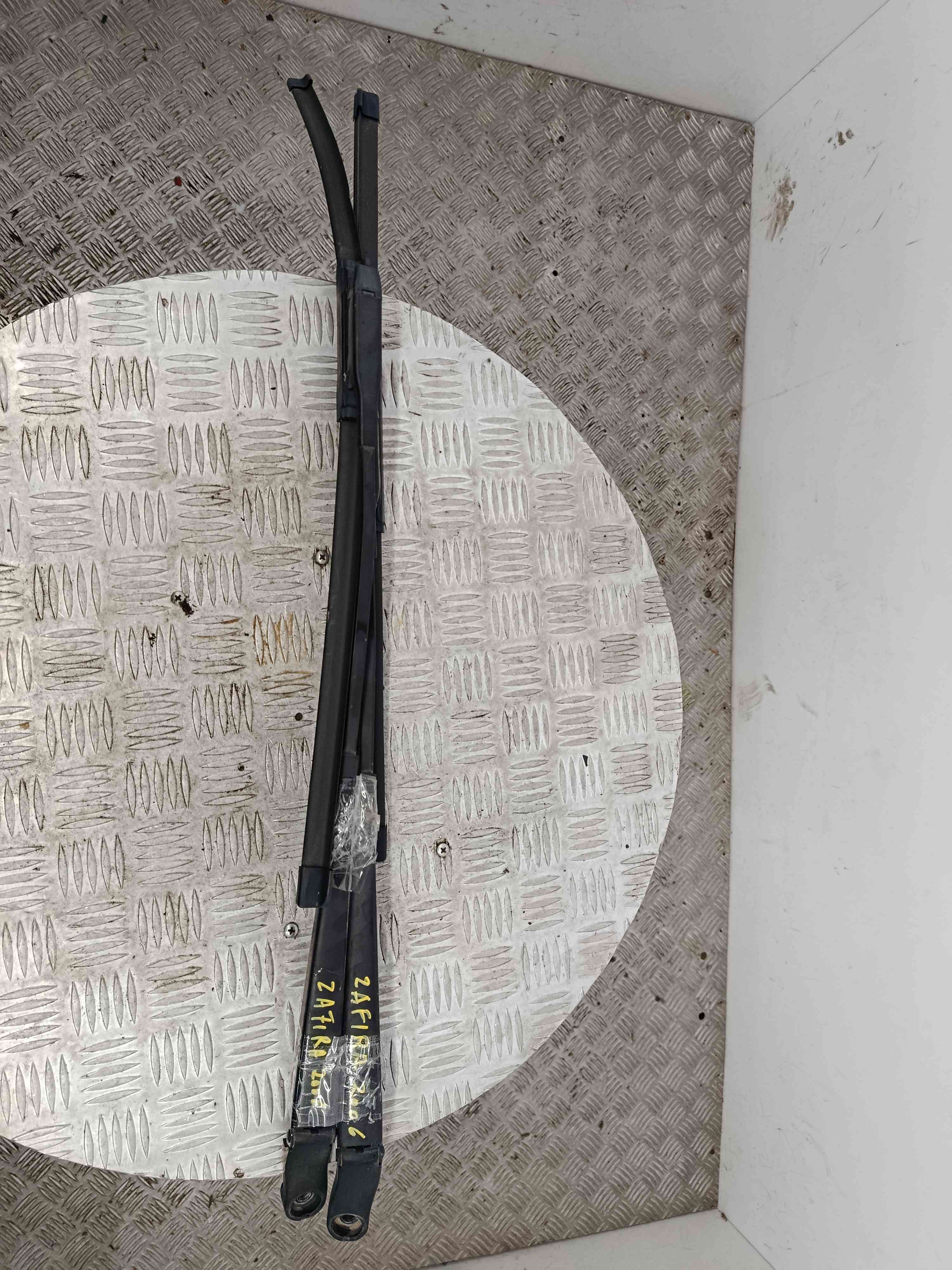 Braço Do Limpa-vidros 13145563 - OPEL ZAFIRA B Caixa/monovolume (A05)-38465057