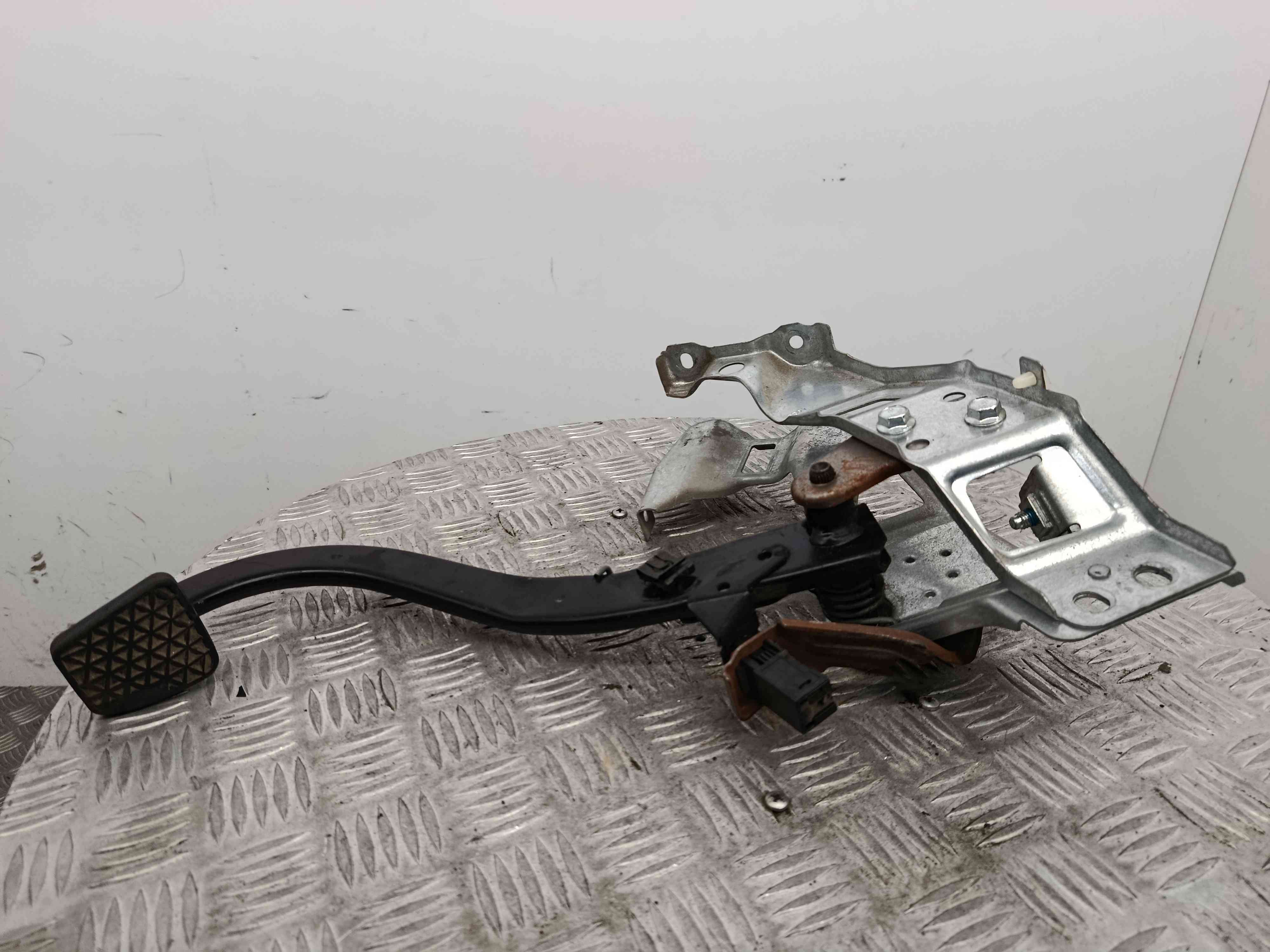 Pedal do Travão 24463406 - OPEL ZAFIRA B Caixa/monovolume (A05)-38465076