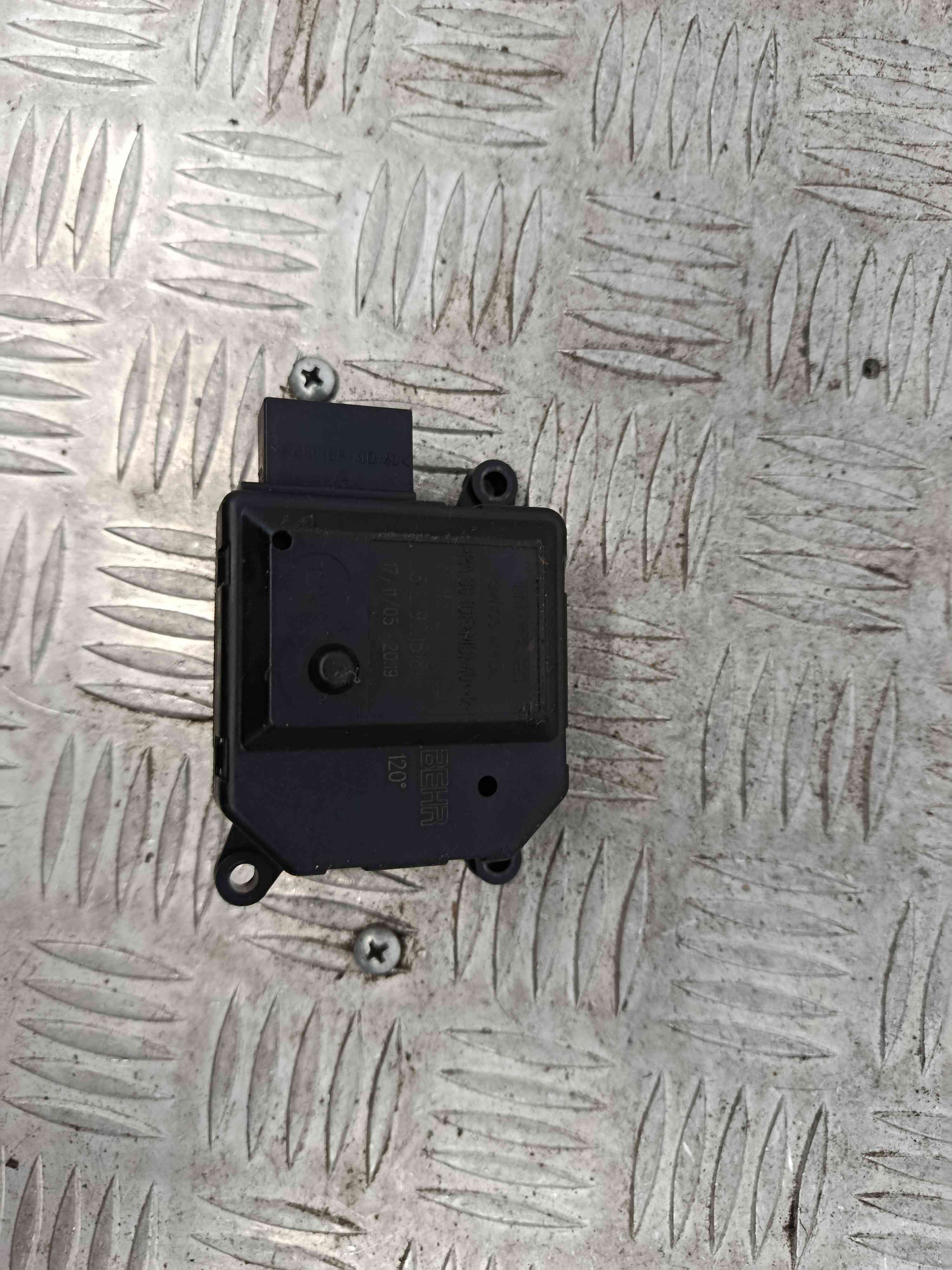 Atuador do Circuito de Ar  309372700 - OPEL ZAFIRA B Caixa/monovolume (A05)-38465165