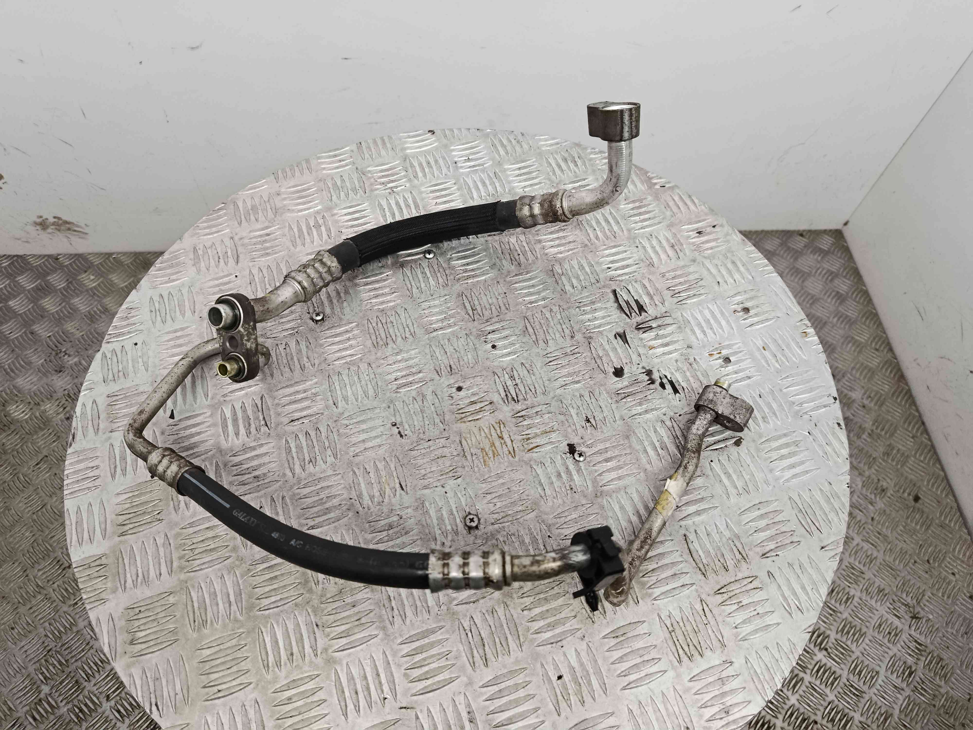 Tubo Ar Condicionado  - OPEL ZAFIRA B Caixa/monovolume (A05)-38465169