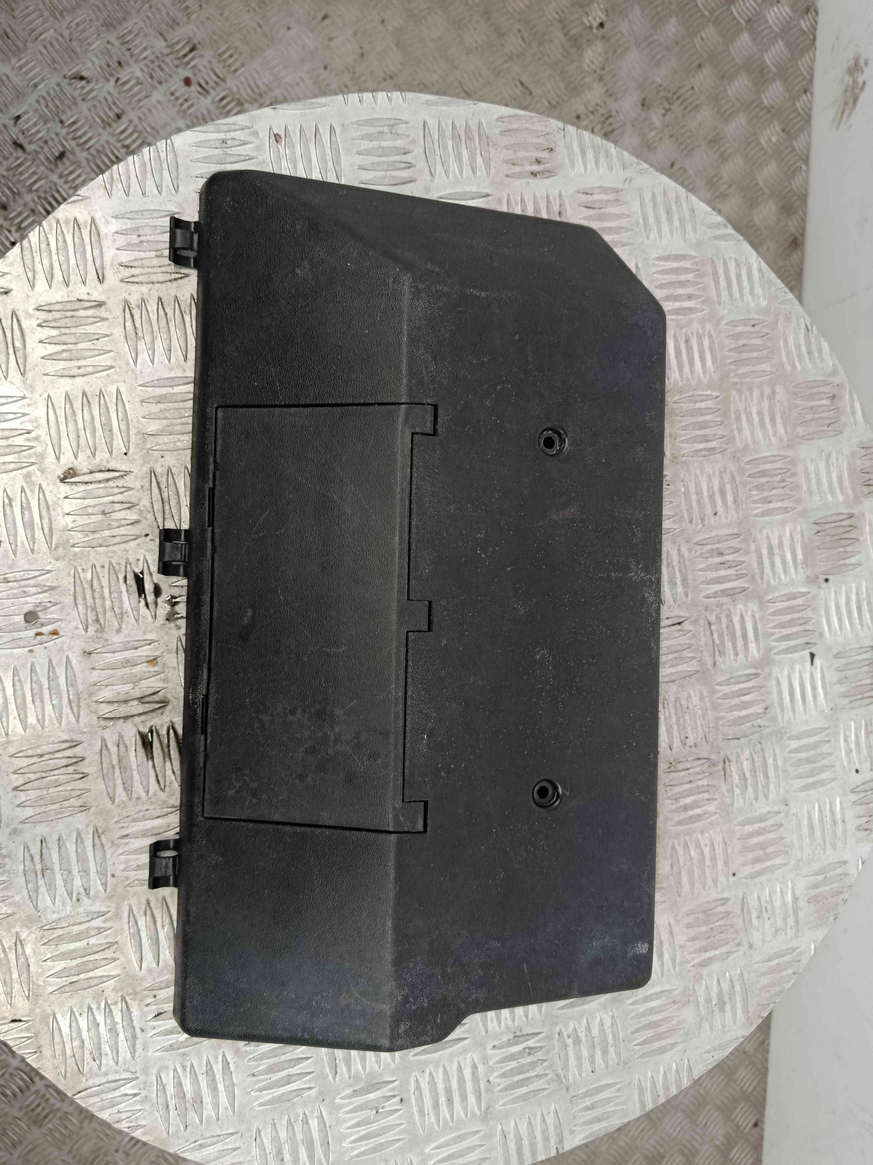 Tampa da Caixa dos Fusíveis 7700760158C - RENAULT SUPER 5 (B/C40_)-38465210