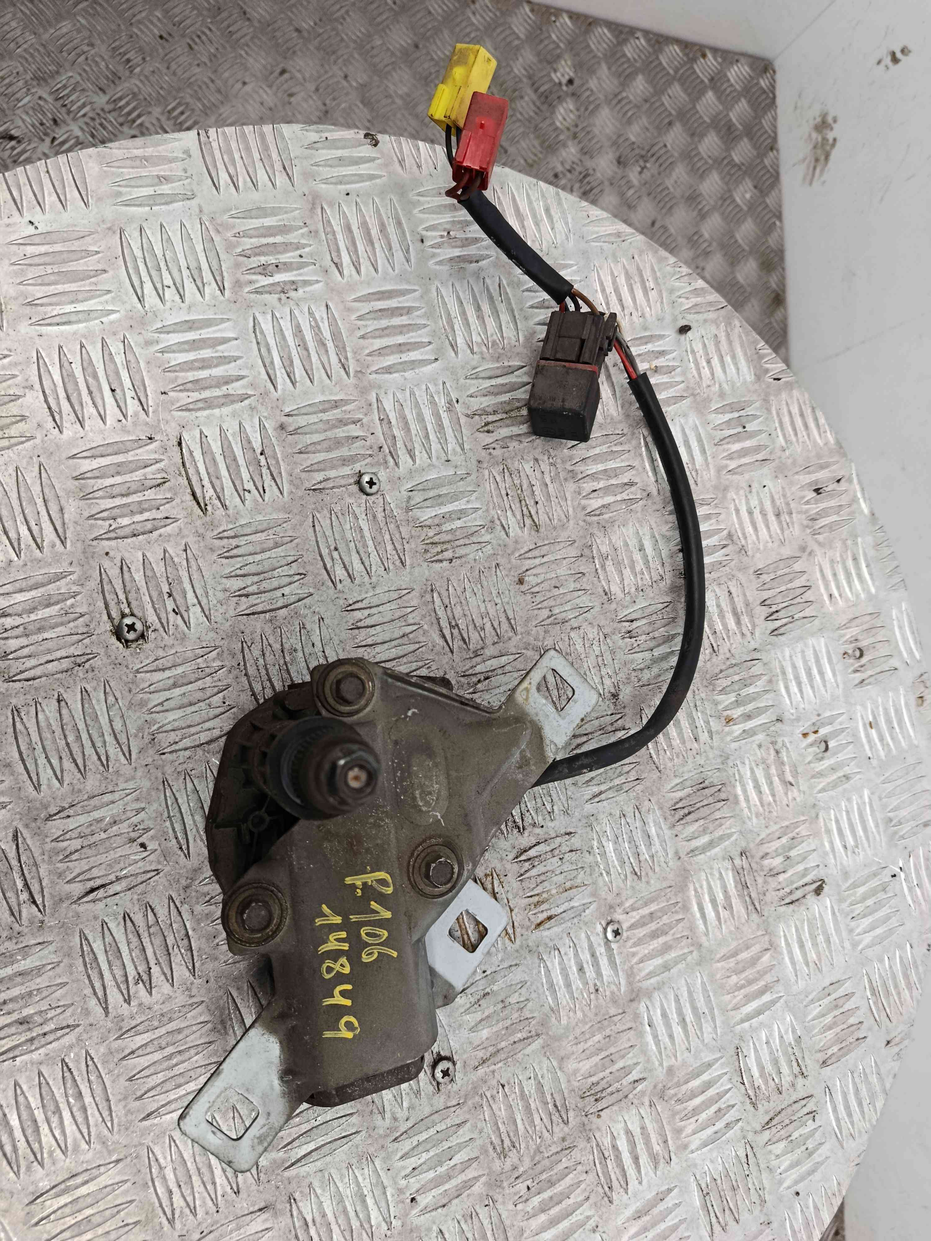 Motor Limpa Vidros Trás 640587 - PEUGEOT 106 I (1A, 1C)-38465272