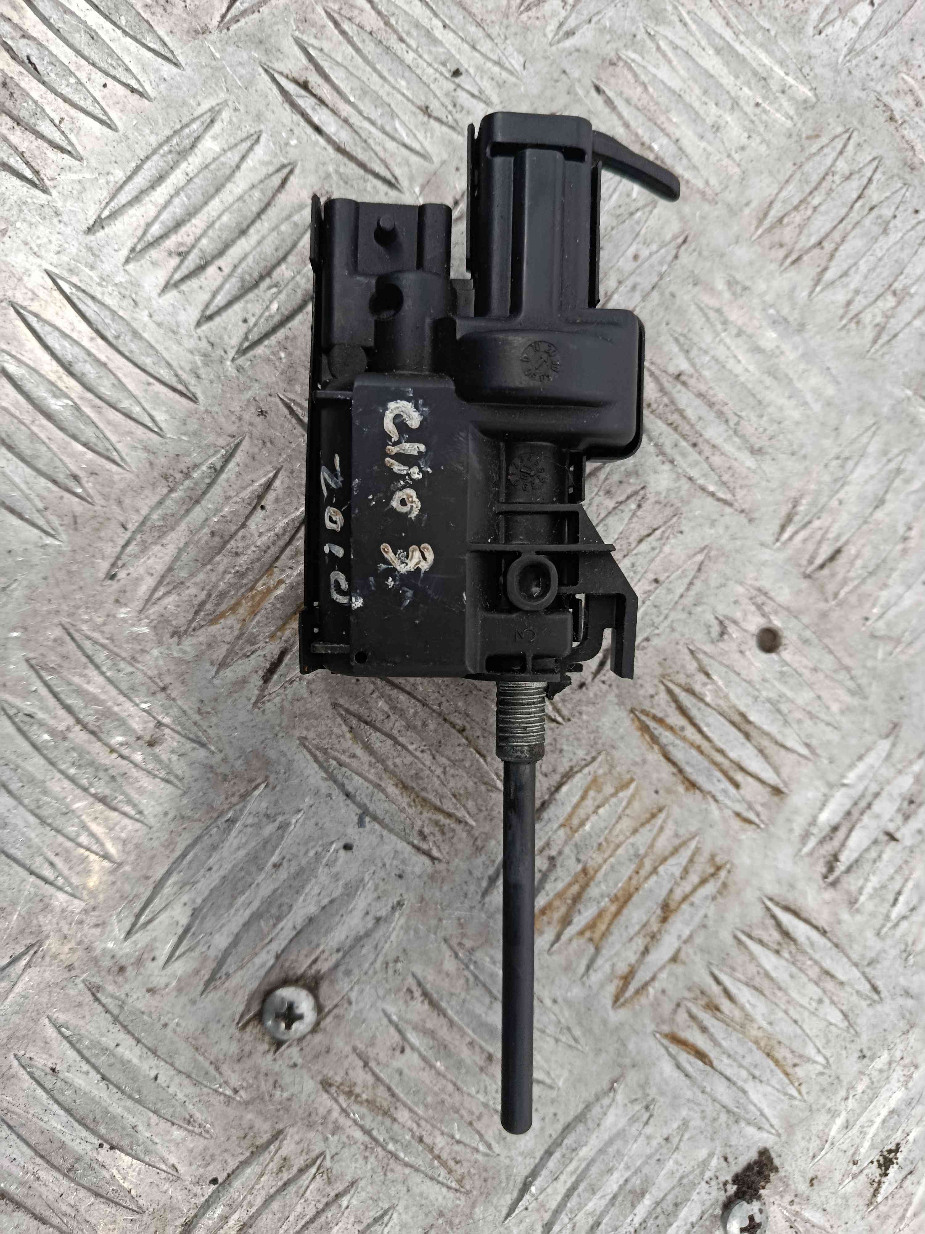 Pistola Deposito Combustivel 8200305732 - RENAULT CLIO III (BR0/1, CR0/1)-38468529