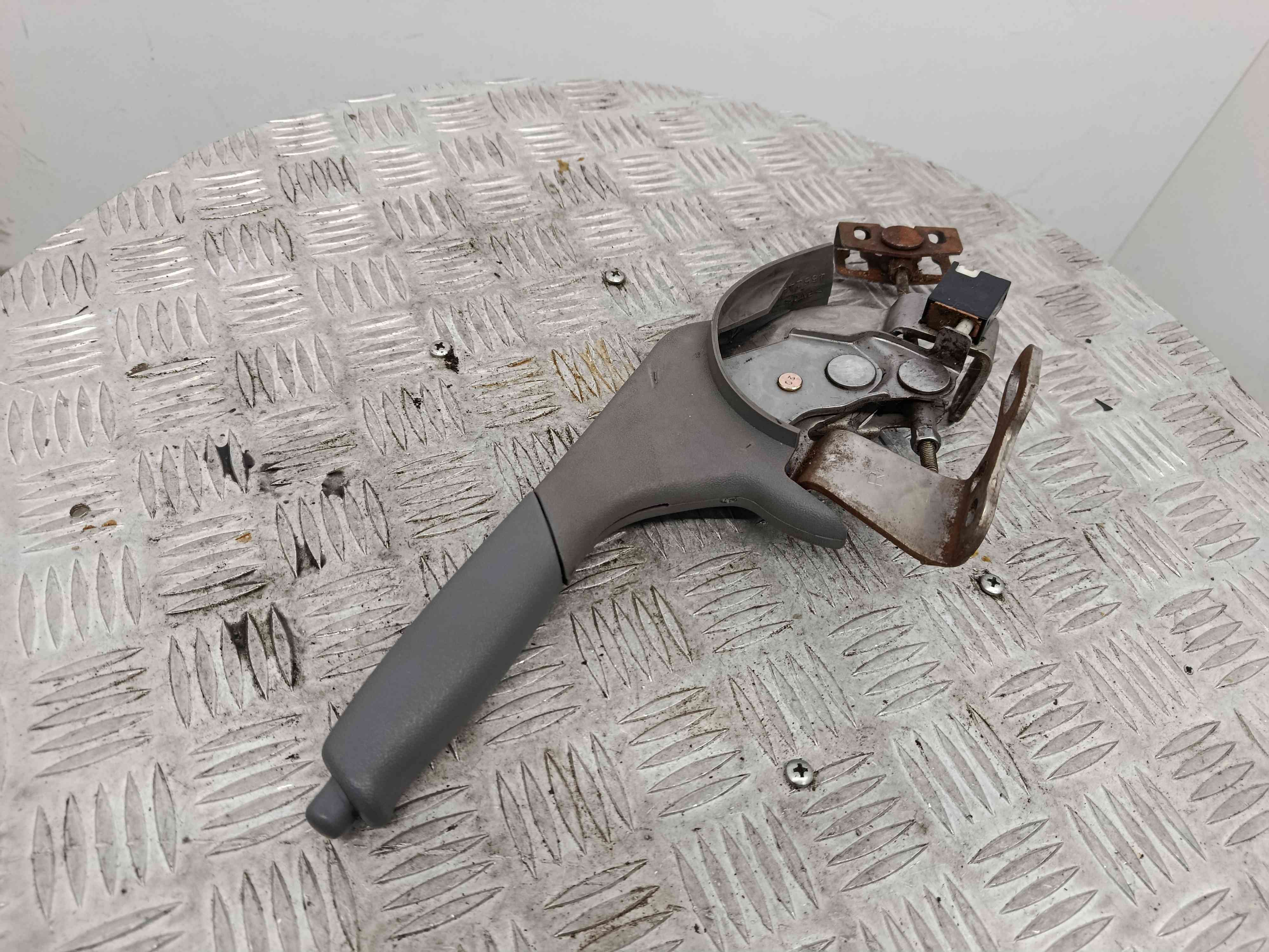 Travão de Mão 4652452010 - TOYOTA ECHO (_P1_), YARIS (_P1_), YARIS/VITZ (_P1_)-38471123 Travão de Mão 4652452010 - TOYOTA ECHO (_P1_), YARIS (_P1_), YARIS/VITZ (_P1_)-38471123