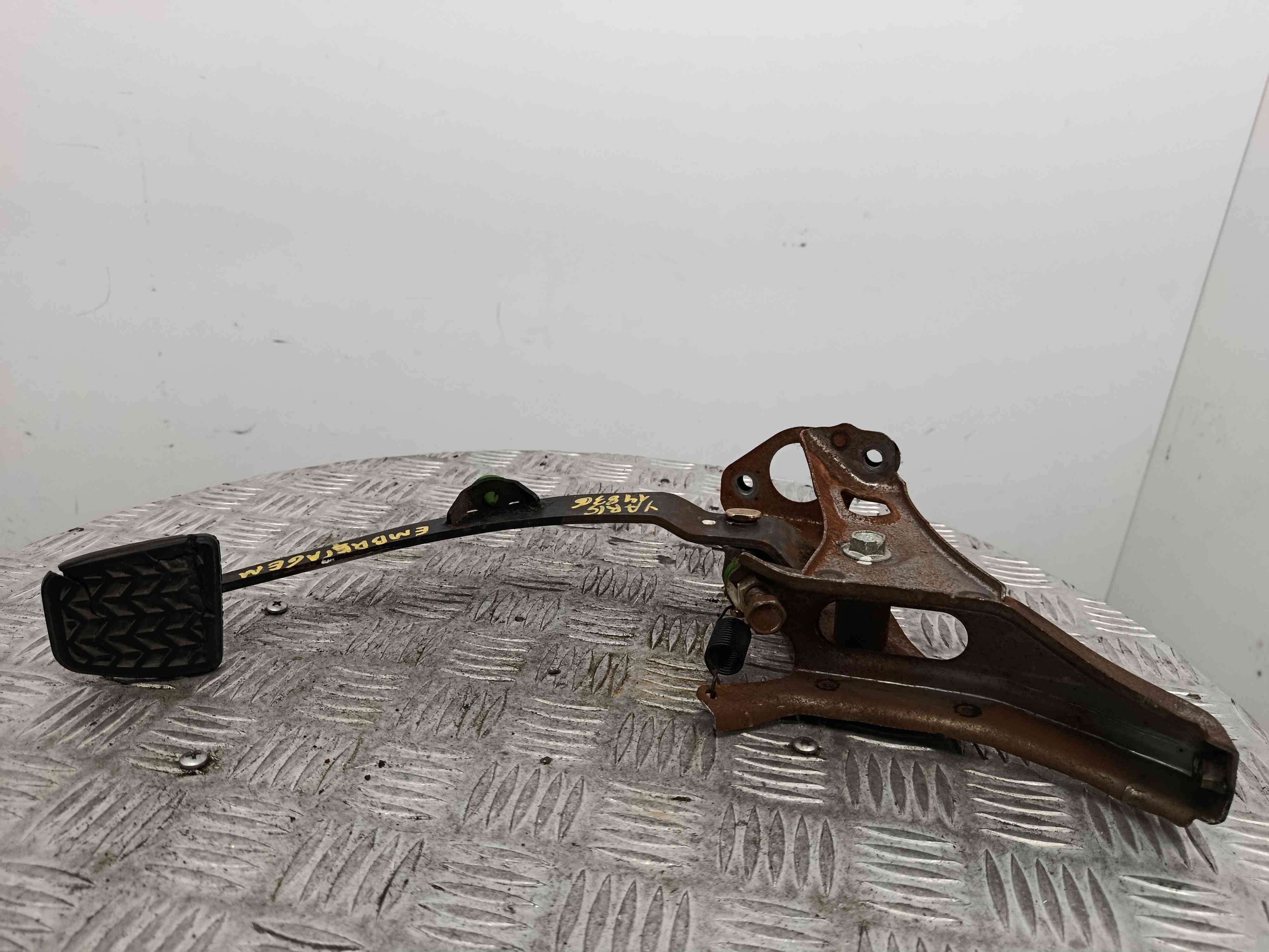 Pedal de Embraiagem 3130152020 - TOYOTA ECHO (_P1_), YARIS (_P1_), YARIS/VITZ (_P1_)-38471063 Pedal de Embraiagem 3130152020 - TOYOTA ECHO (_P1_), YARIS (_P1_), YARIS/VITZ (_P1_)-38471063