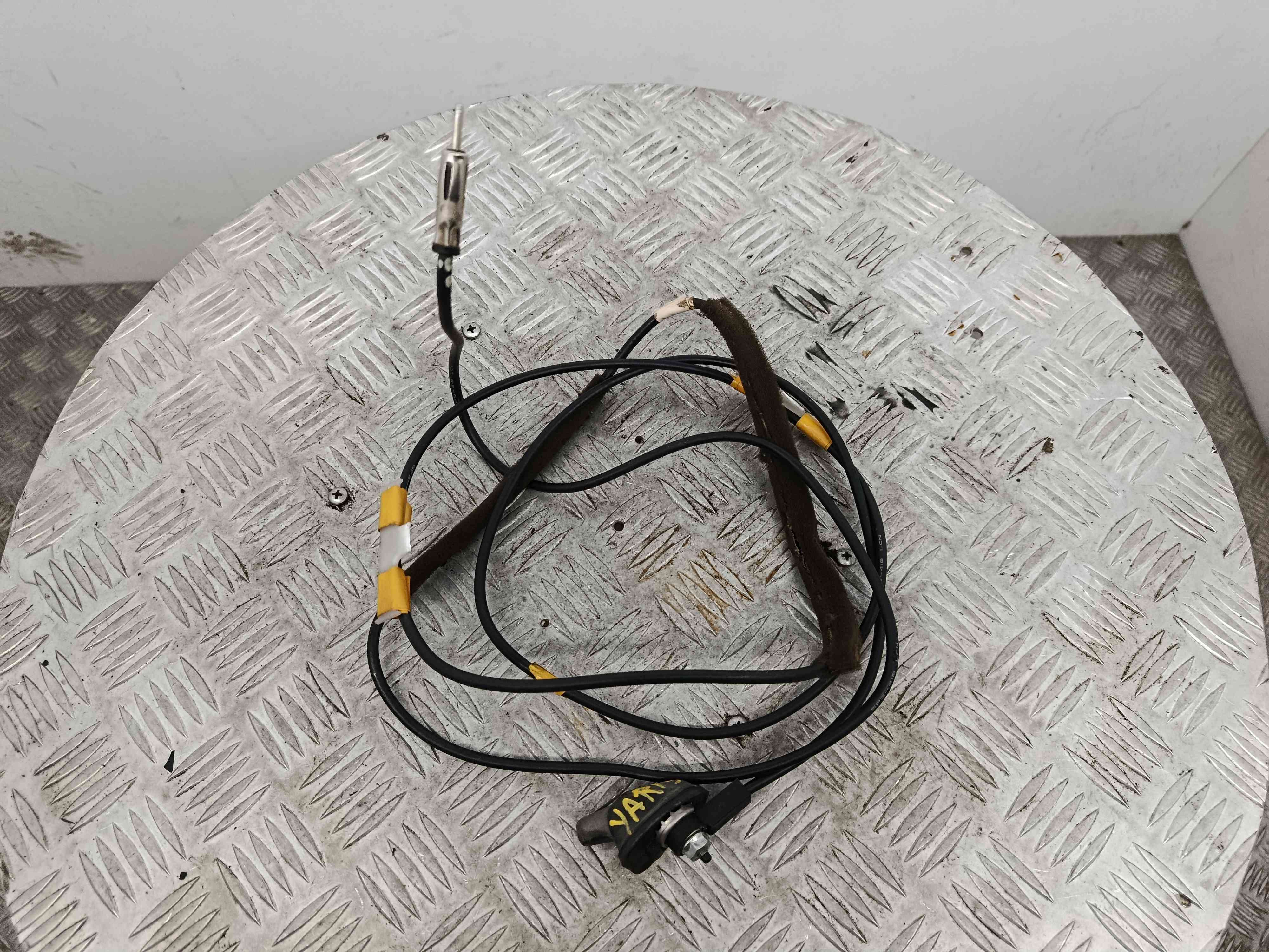 Antena - TOYOTA ECHO (_P1_), YARIS (_P1_), YARIS/VITZ (_P1_)-38470997 Antena - TOYOTA ECHO (_P1_), YARIS (_P1_), YARIS/VITZ (_P1_)-38470997