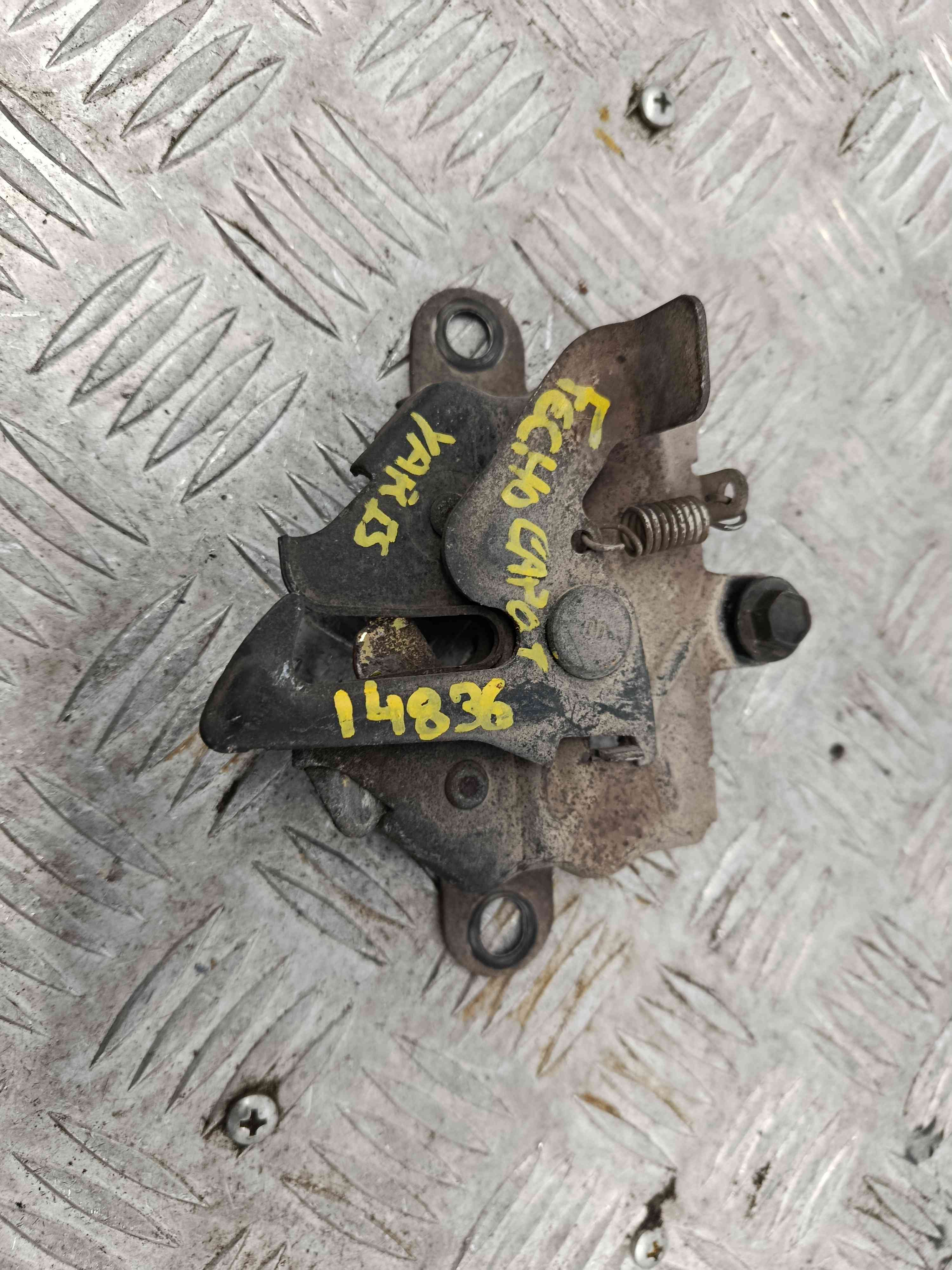 Fecho do Capot 535100D080 - TOYOTA ECHO (_P1_), YARIS (_P1_), YARIS/VITZ (_P1_)-38473462 Fecho do Capot 535100D080 - TOYOTA ECHO (_P1_), YARIS (_P1_), YARIS/VITZ (_P1_)-38473462