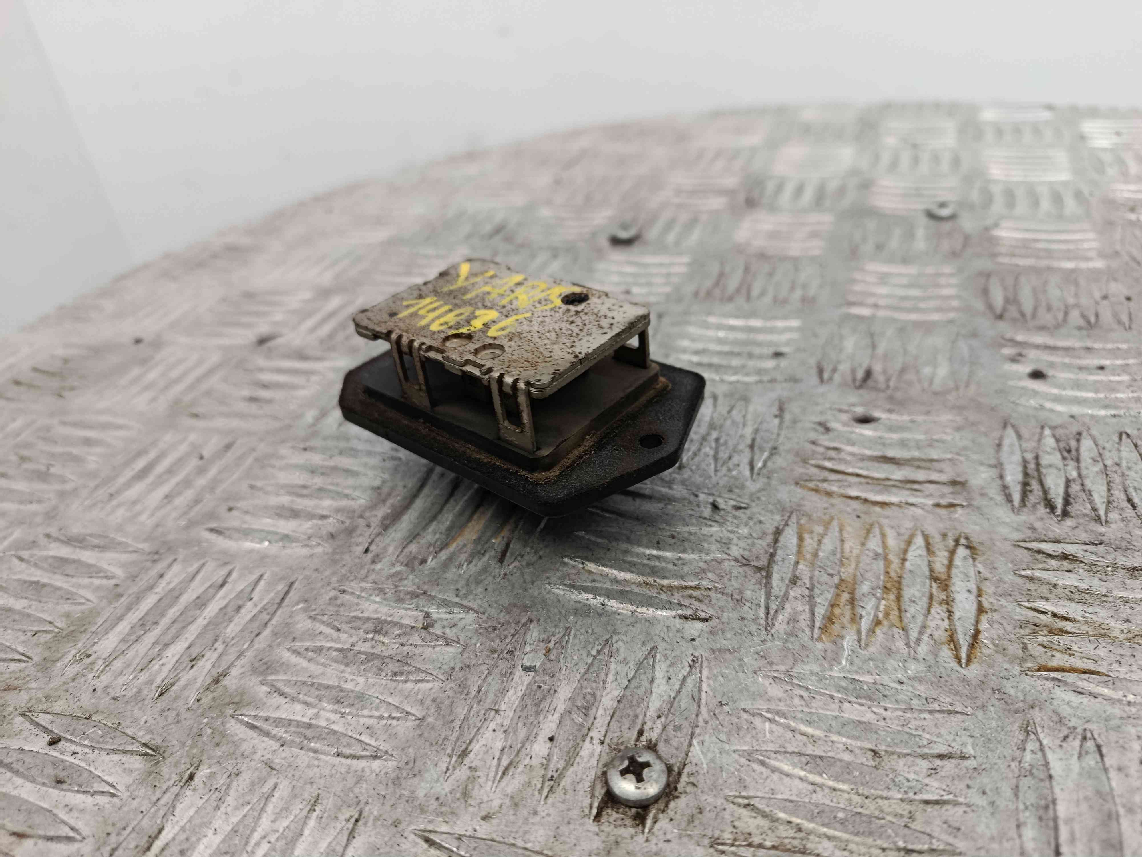 Resistência Ventilador Do Habitáculo 8713852010 - TOYOTA ECHO (_P1_), YARIS (_P1_), YARIS/VITZ (_P-38473386 Resistência Ventilador Do Habitáculo 8713852010 - TOYOTA ECHO (_P1_), YARIS (_P1_), YARIS/VITZ (_P-38473386