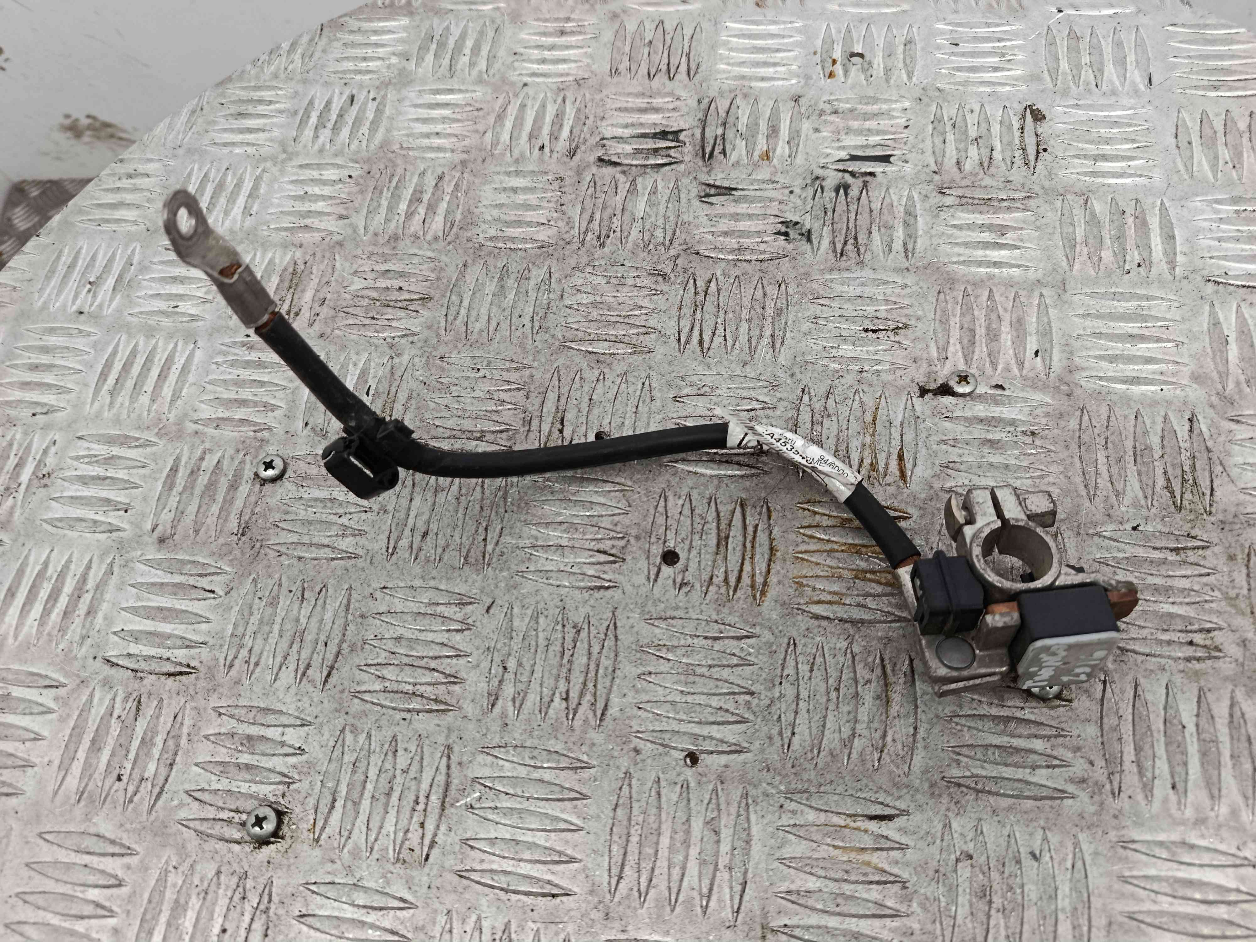 Borne 240801694R - RENAULT TWINGO III (BCM_, BCA_)-38476487 Borne 240801694R - RENAULT TWINGO III (BCM_, BCA_)-38476487