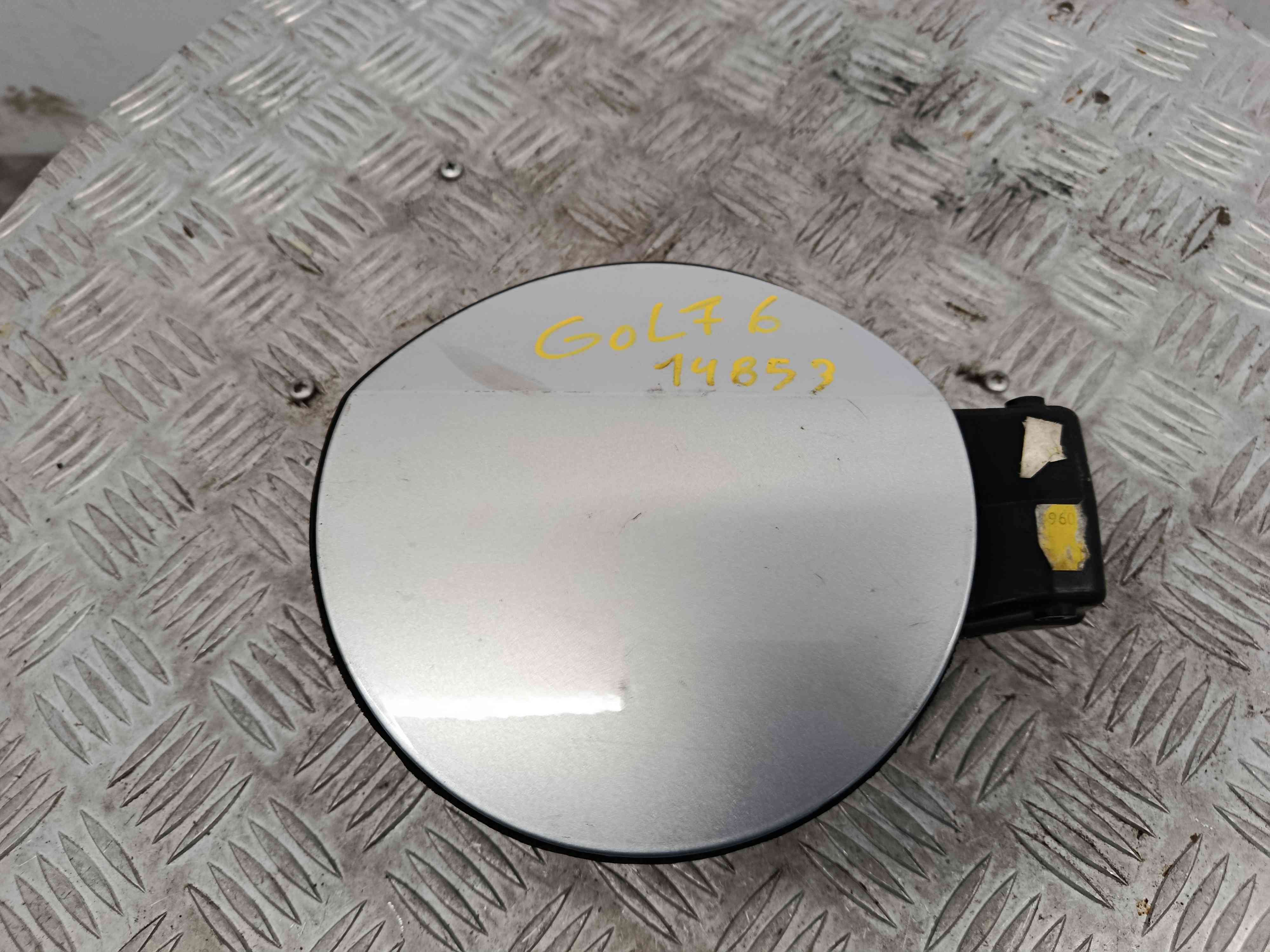 Tampão de Combustivel 5K6809857 - VW GOLF VI (5K1)-38489158 Tampão de Combustivel 5K6809857 - VW GOLF VI (5K1)-38489158