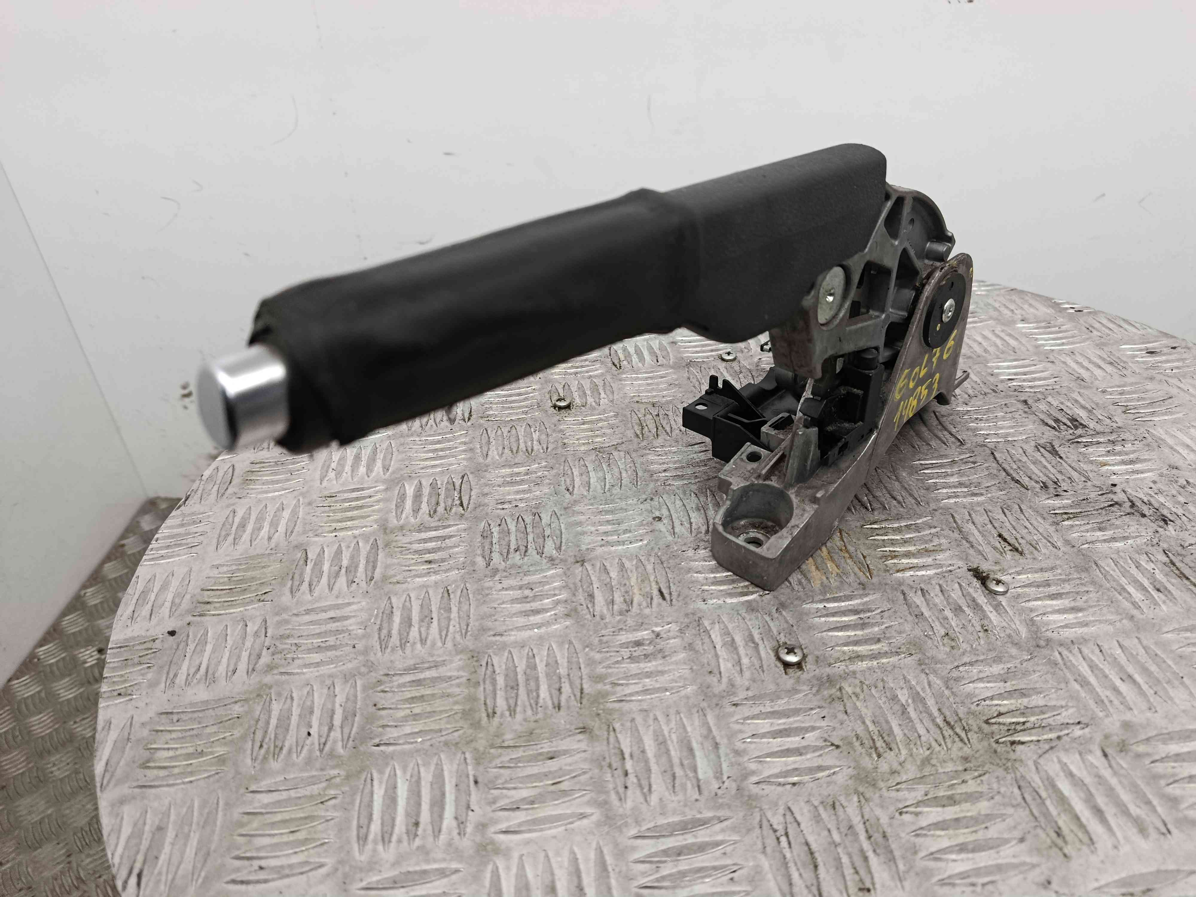 Travão de Mão  1K0711303M - VW GOLF VI (5K1)-38489186