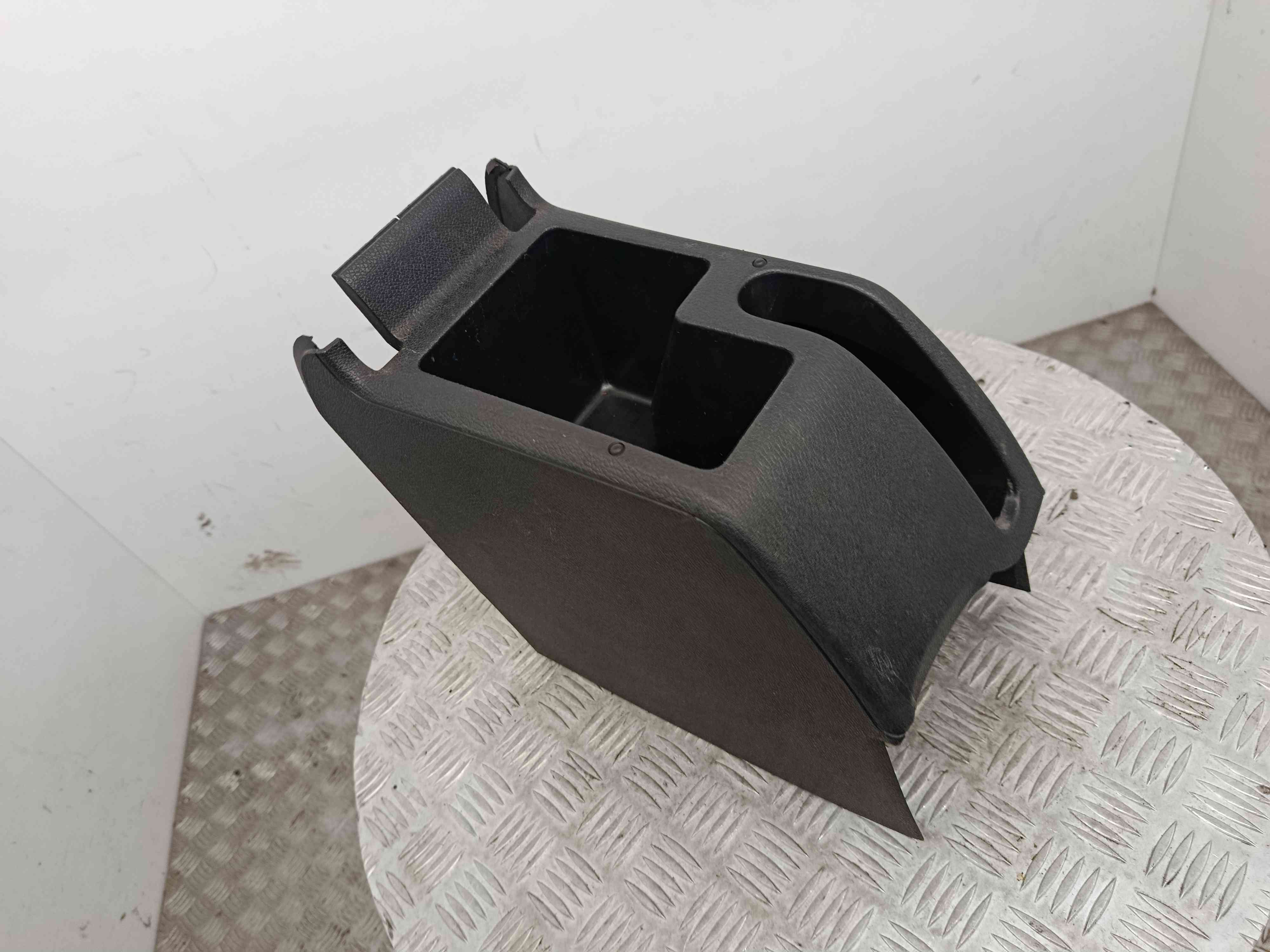 Consola central Tablier  1K0863323M - VW GOLF VI (5K1)-38489221