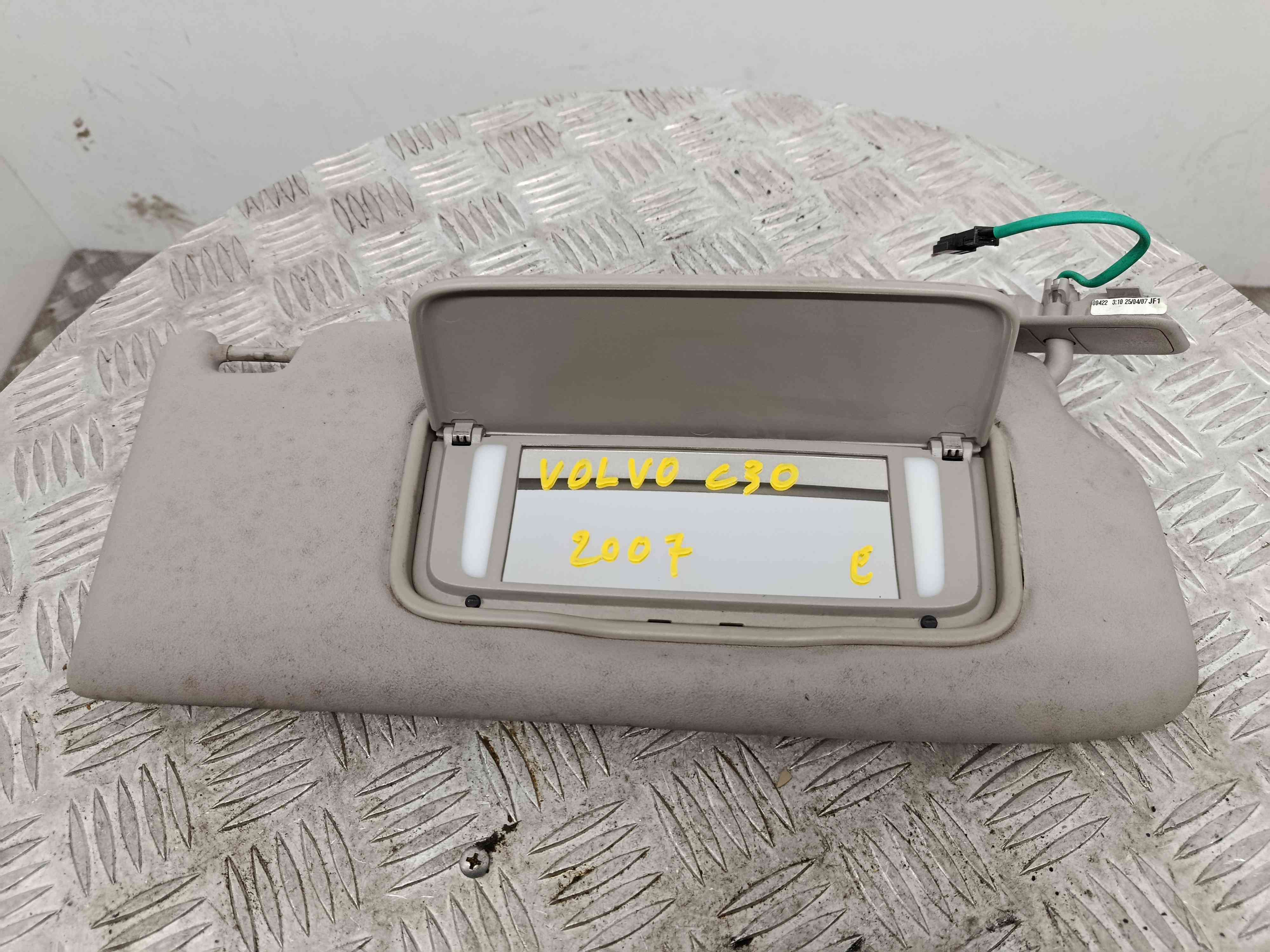 Pála de Sol Direita  - VOLVO C30 (533)-38493360