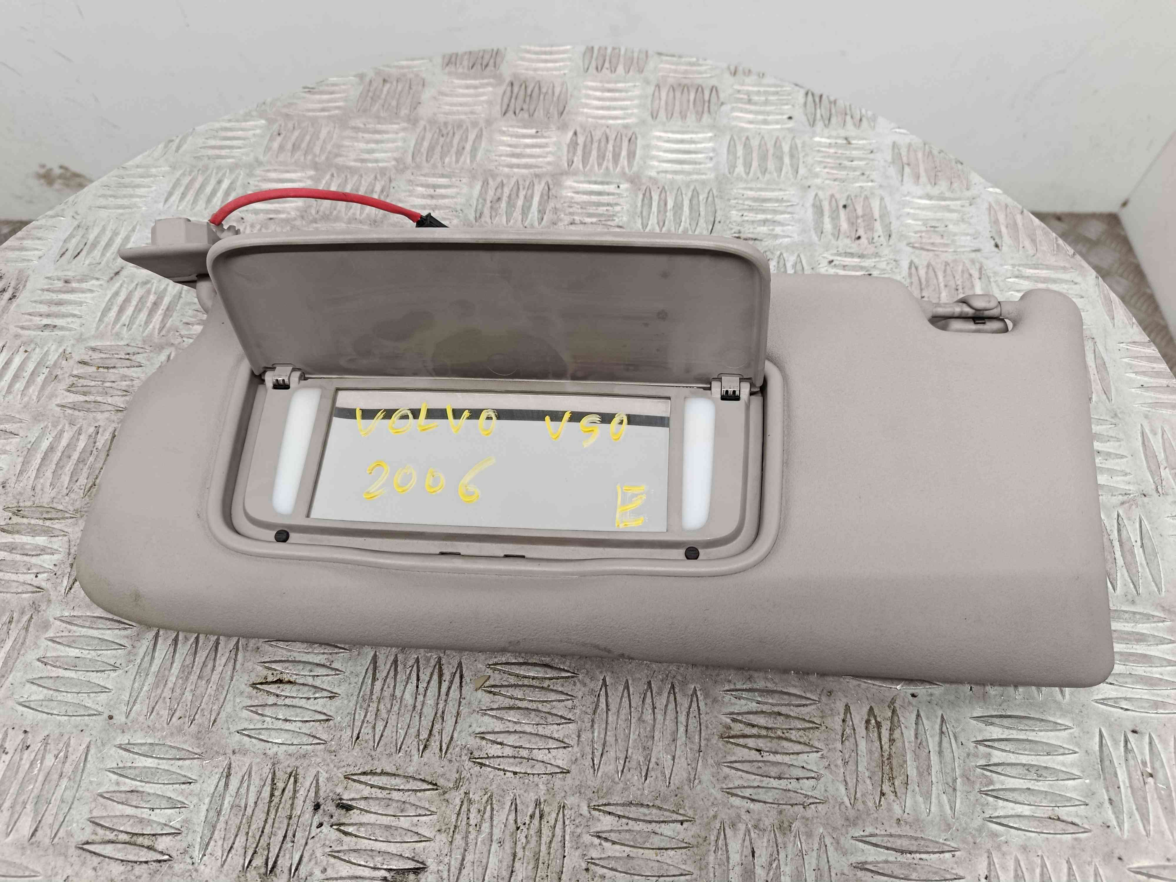 Pála de Sol Esquerda 16D502352 - VOLVO V50 (545)-38493367