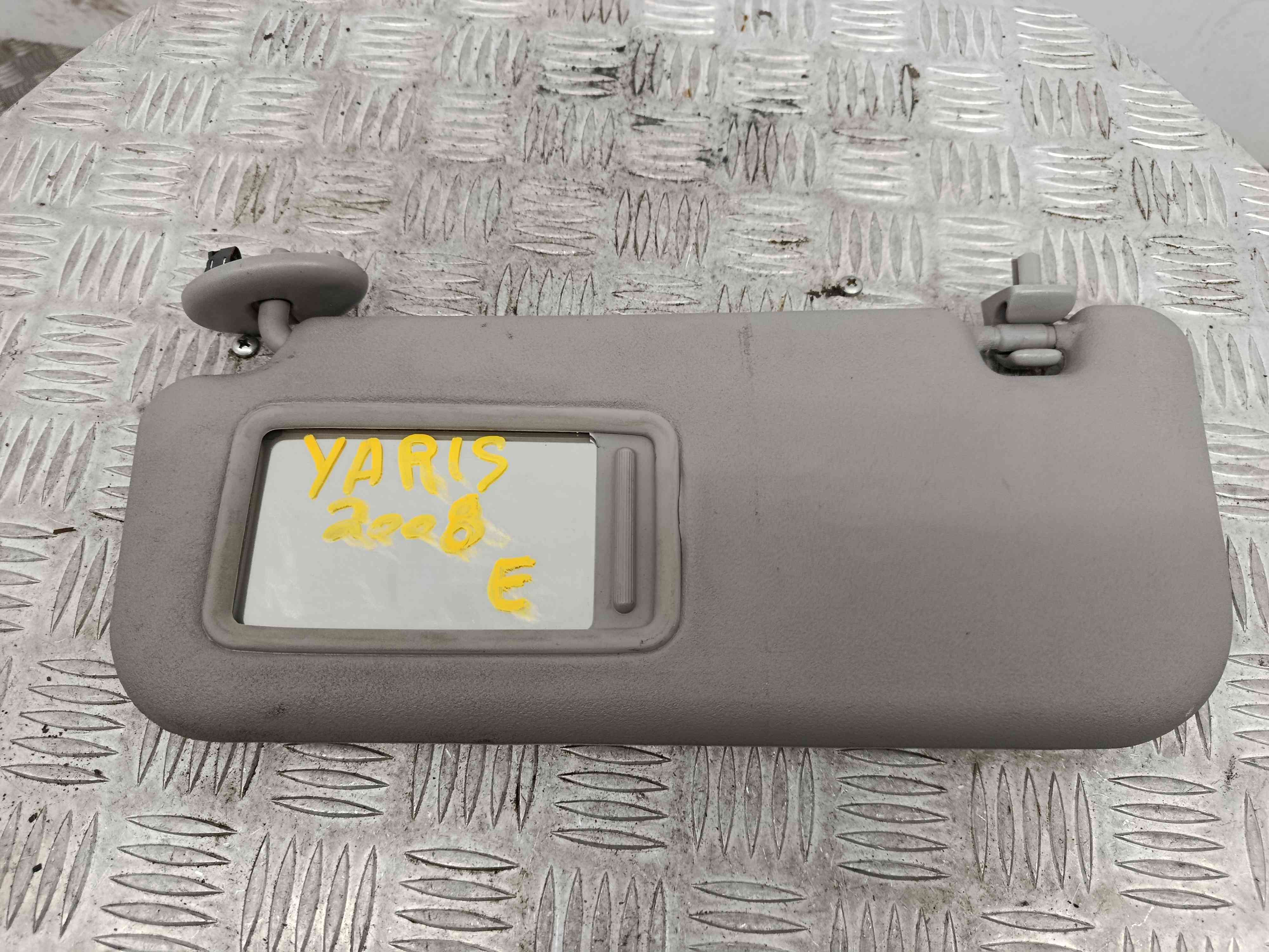 Pála de Sol Esquerda  - TOYOTA YARIS (_P9_), YARIS/VITZ (_P9_)-38493558