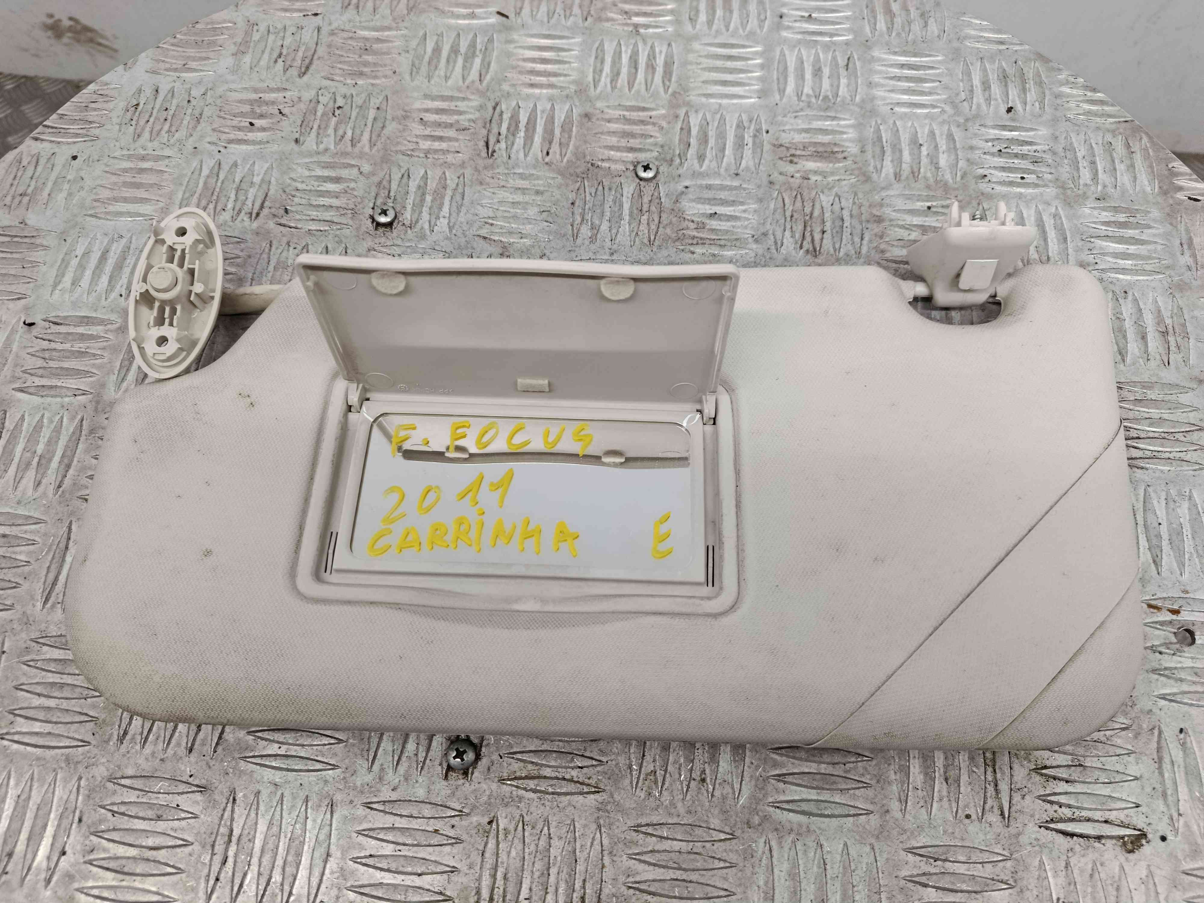 Pála de Sol Esquerda  - FORD FOCUS III Turnier-38494751