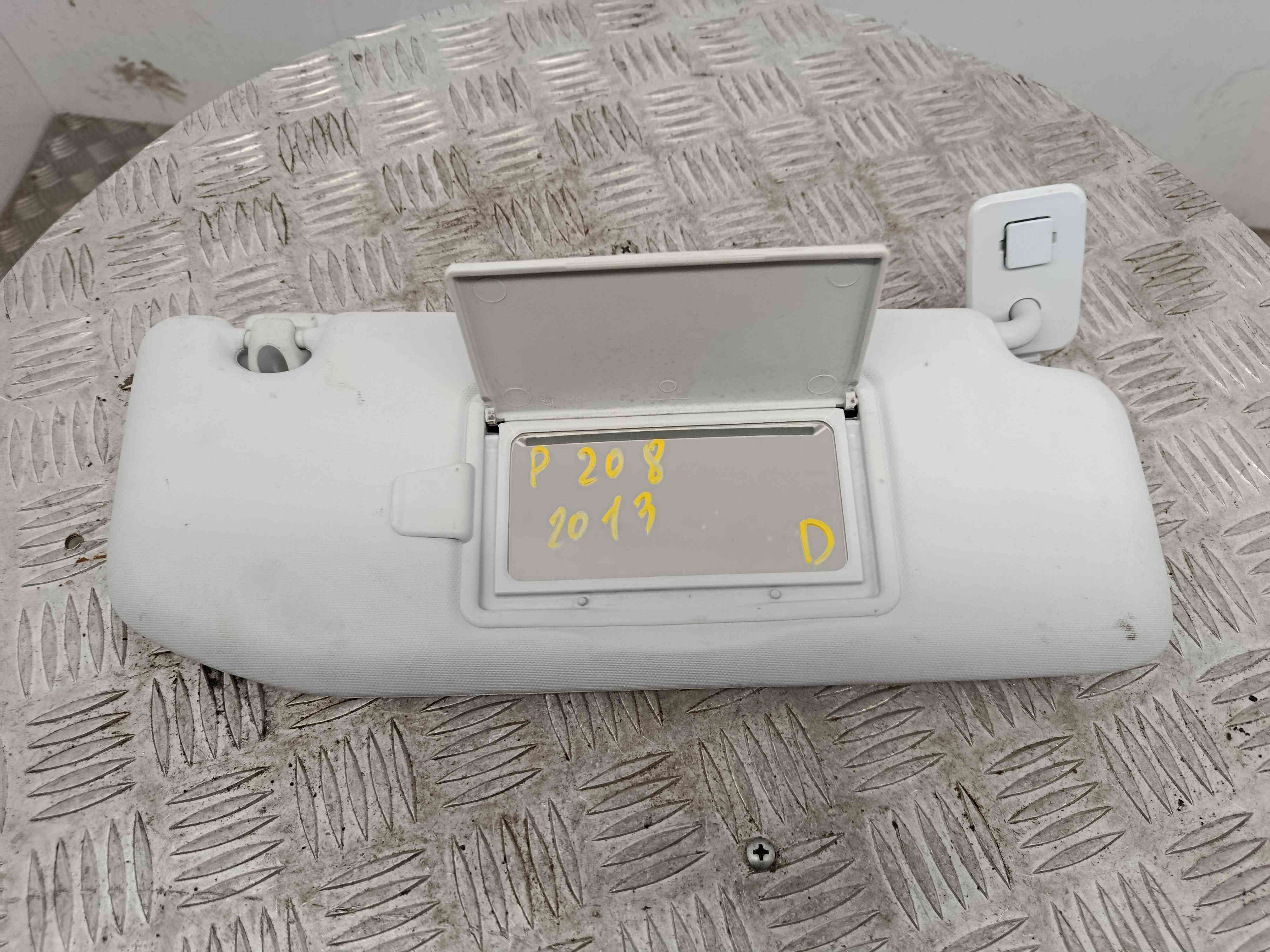 Pála de Sol Direita - PEUGEOT 208 I (CA_, CC_)-38495537 Pála de Sol Direita - PEUGEOT 208 I (CA_, CC_)-38495537